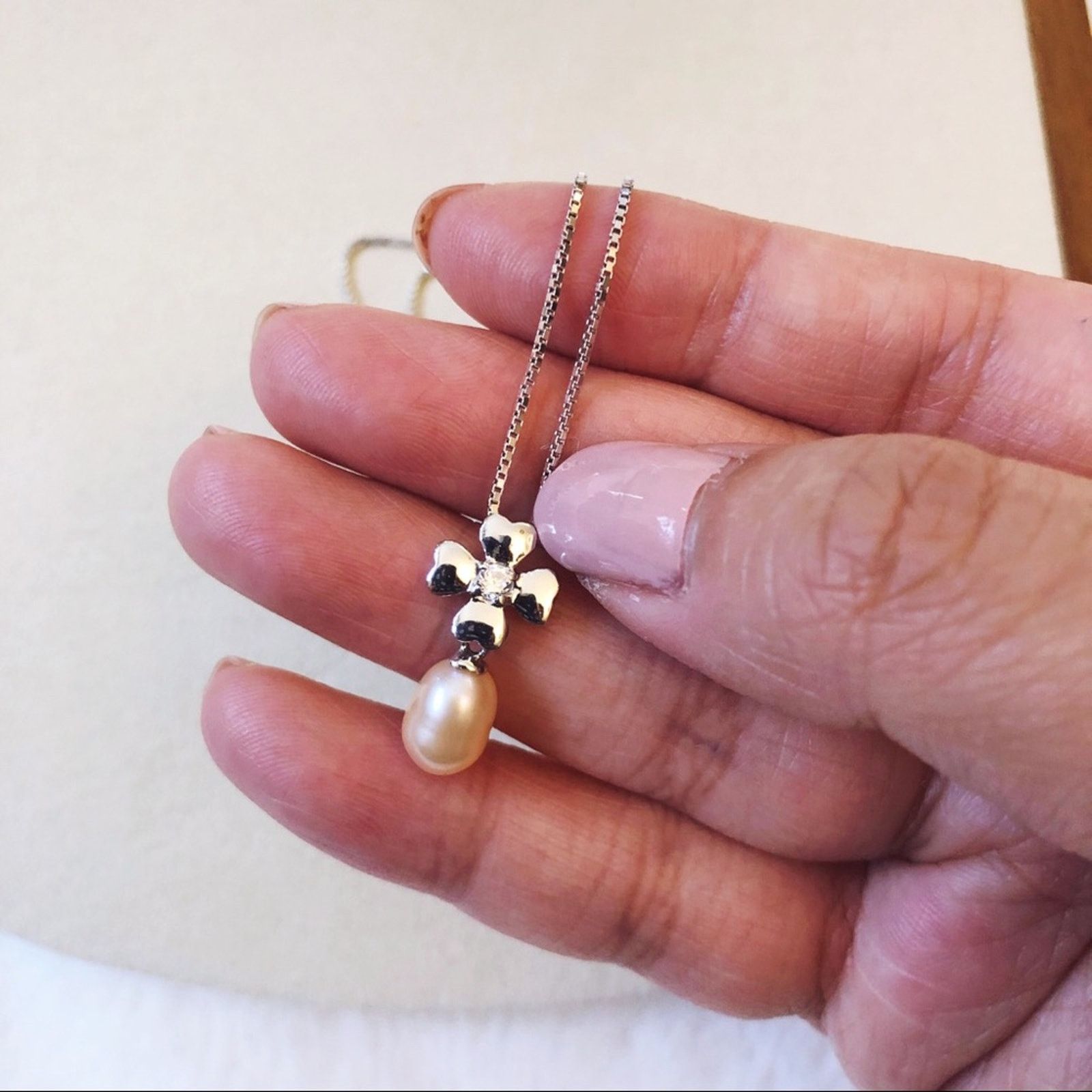 Other Sterling Silver Petal Flowers with Pearl Necklace Size ONE SIZE - 4 Thumbnail