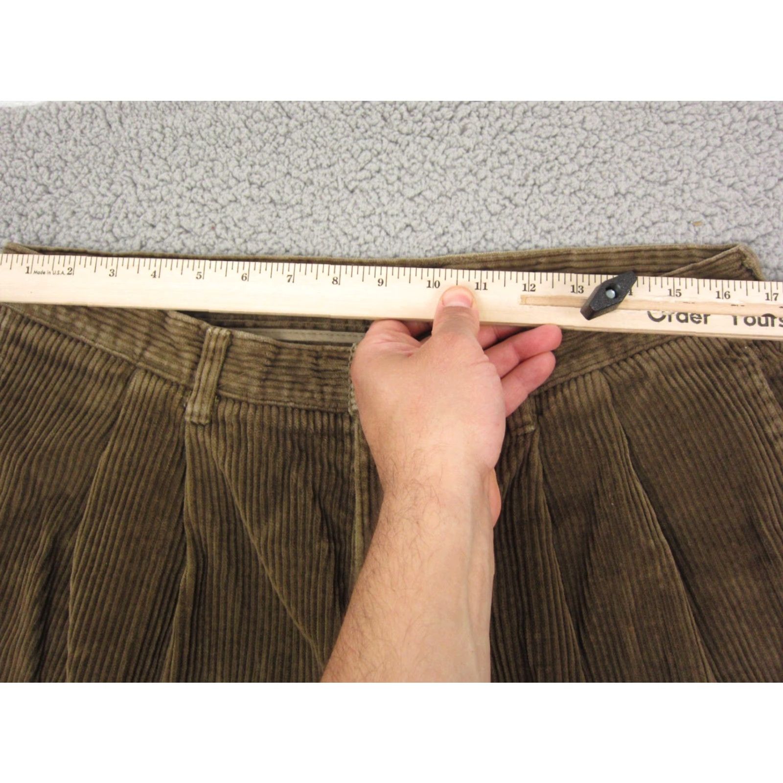 Dockers VINTAGE Dockers Pants Khakis Corduroy Green 36x30 Men Straight Baggy 90s Khakis Mens Dockers Pants Size US 36 / EU 52 - 7 Thumbnail