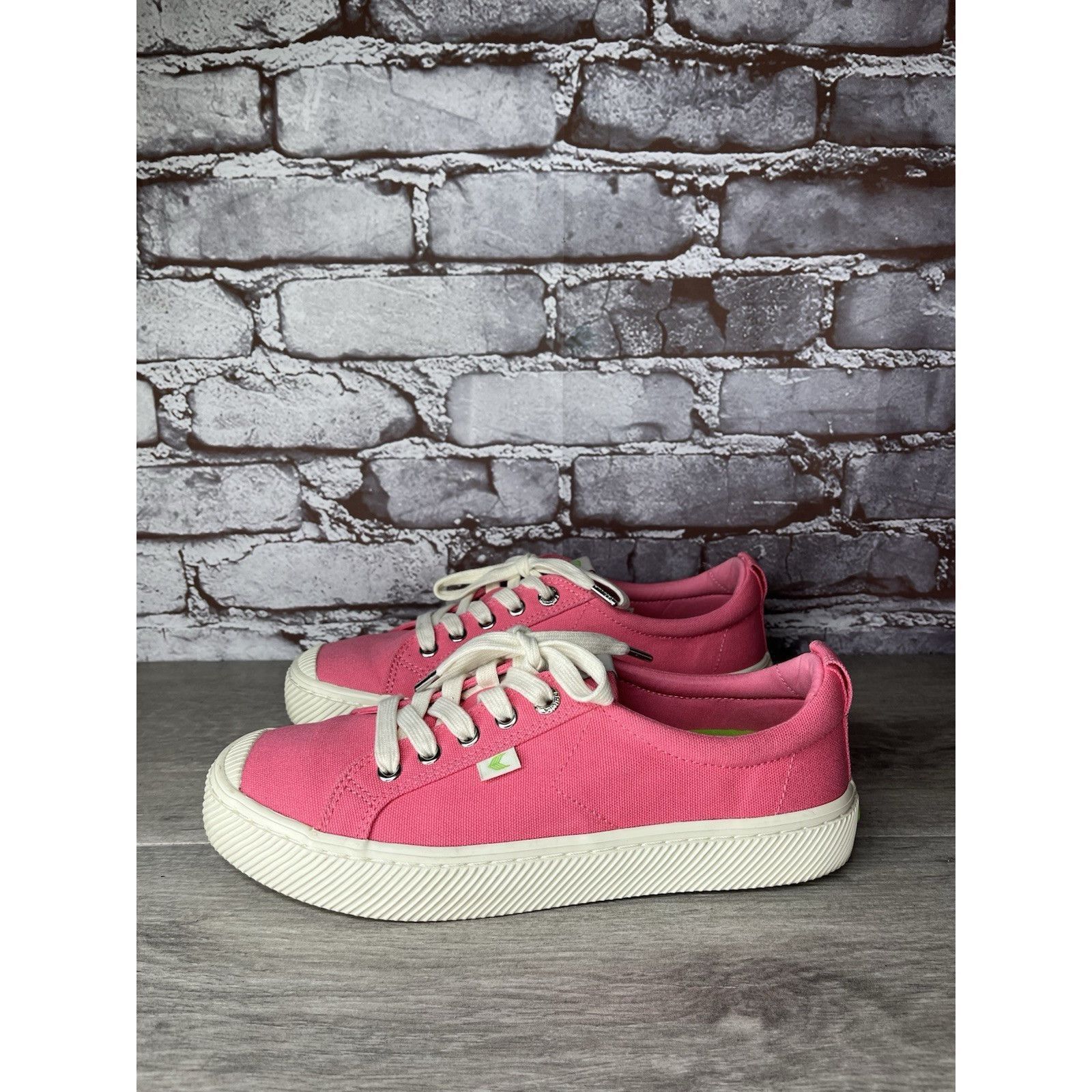 Frescobol Carioca Cariuma OCA Pink Lemonade Canvas Sneakers Shoes Women Sz 9M Size US 9 / EU 42 - 16 Thumbnail