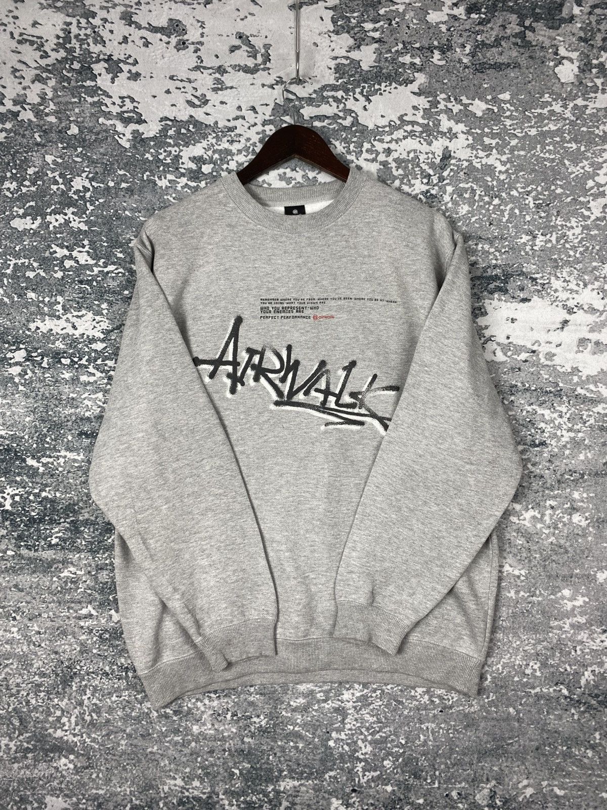 Airwalk Vintage Airwalk Crewneck Sweatshirts Size US L / EU 52-54 / 3 - 6 Thumbnail