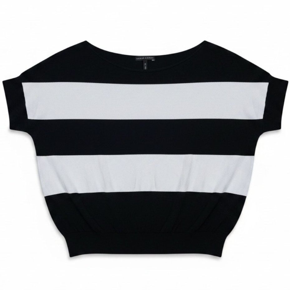 Sarah Pacini Sarah Pacini Italy Black White Striped Cropped Knit Top OS Size ONE SIZE - 1 Thumbnail