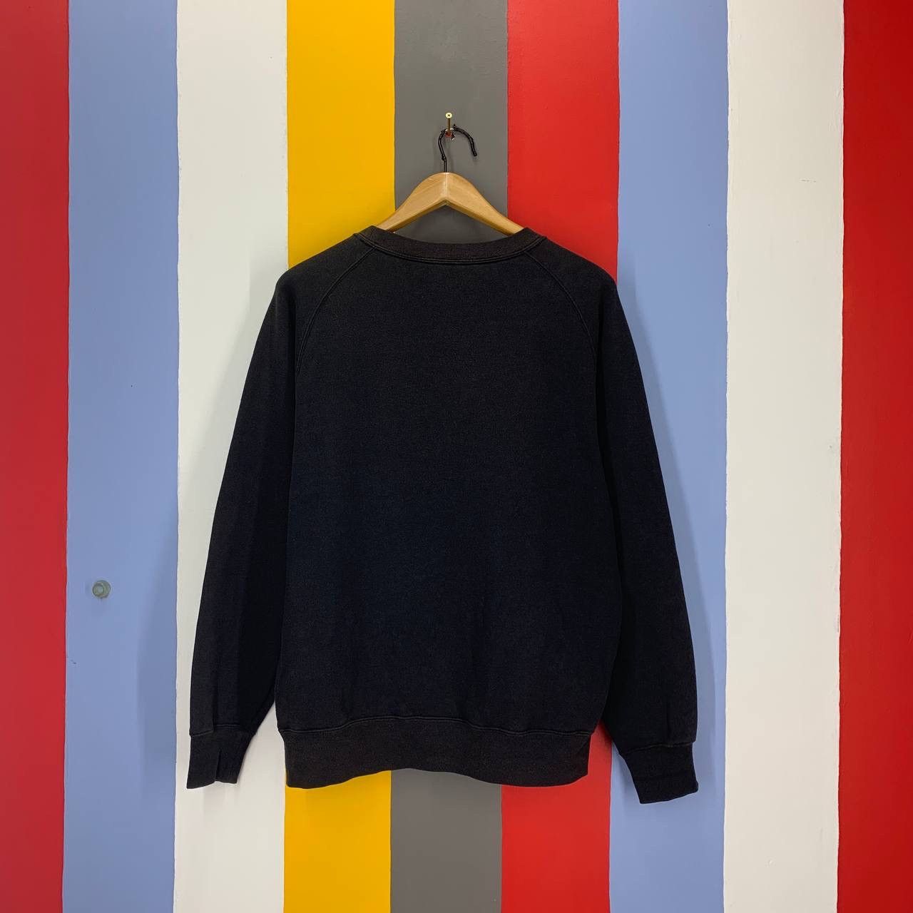 Nike Y2K Vintage NIKE Crew Neck Sweatshirt #2065/15 Size US M / EU 48-50 / 2 - 8 Thumbnail