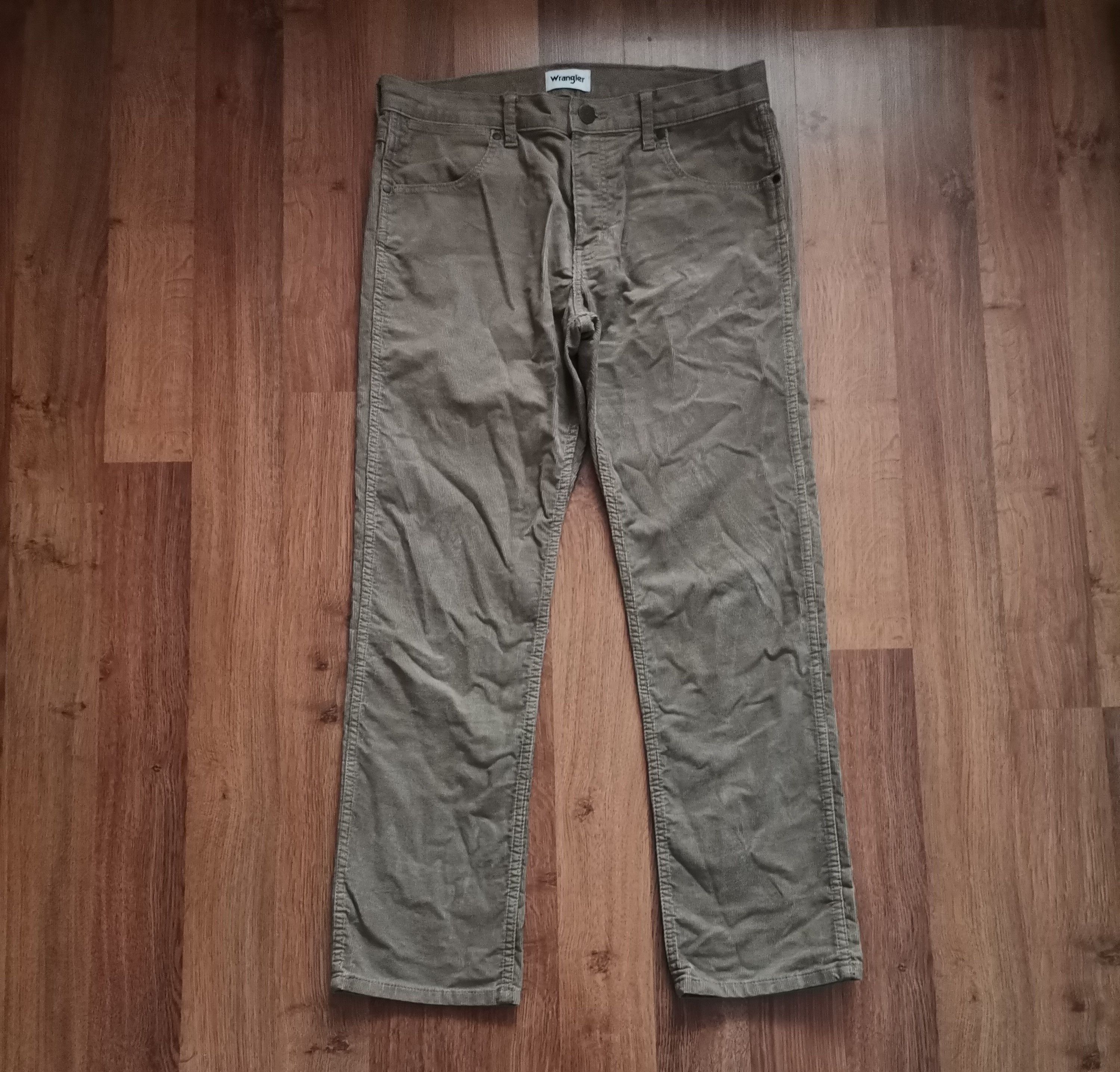 Wrangler Wrangler Greensboro Corduroy Jeans Size US 33 - 1 Thumbnail