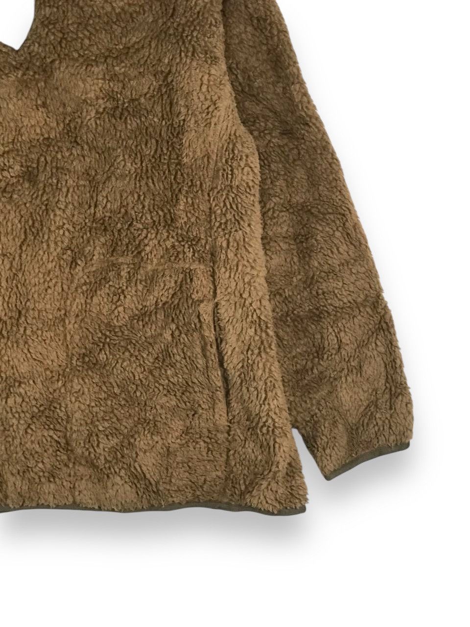 Japanese Brand × Uniqlo Uniqlo white mountaineering fleece sherpa Size US L / EU 52-54 / 3 - 3 Thumbnail