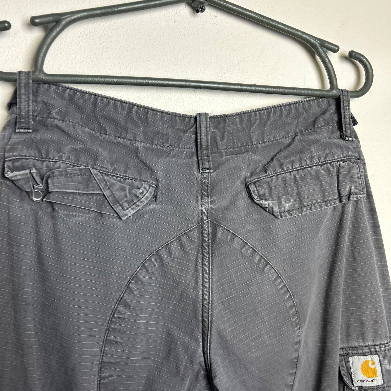 Carhartt Wip Vintage Carhartt Wip Patch Logo cargo streetwear work pants Size US 30 / EU 46 - 5 Thumbnail