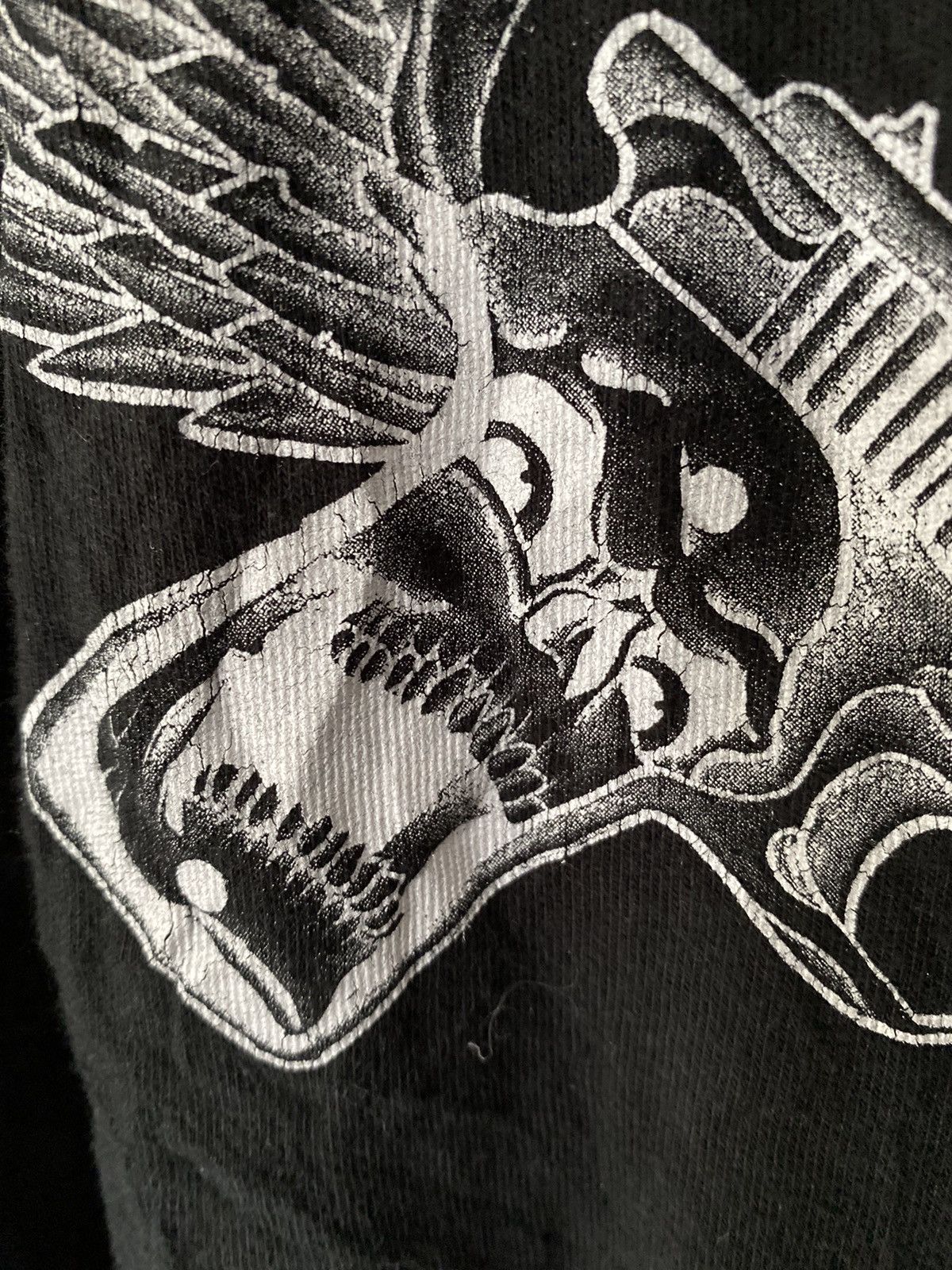 Tornado Mart 🔥2009 Skull Guns Tattoo fire flame art tee Size US M / EU 48-50 / 2 - 8 Thumbnail