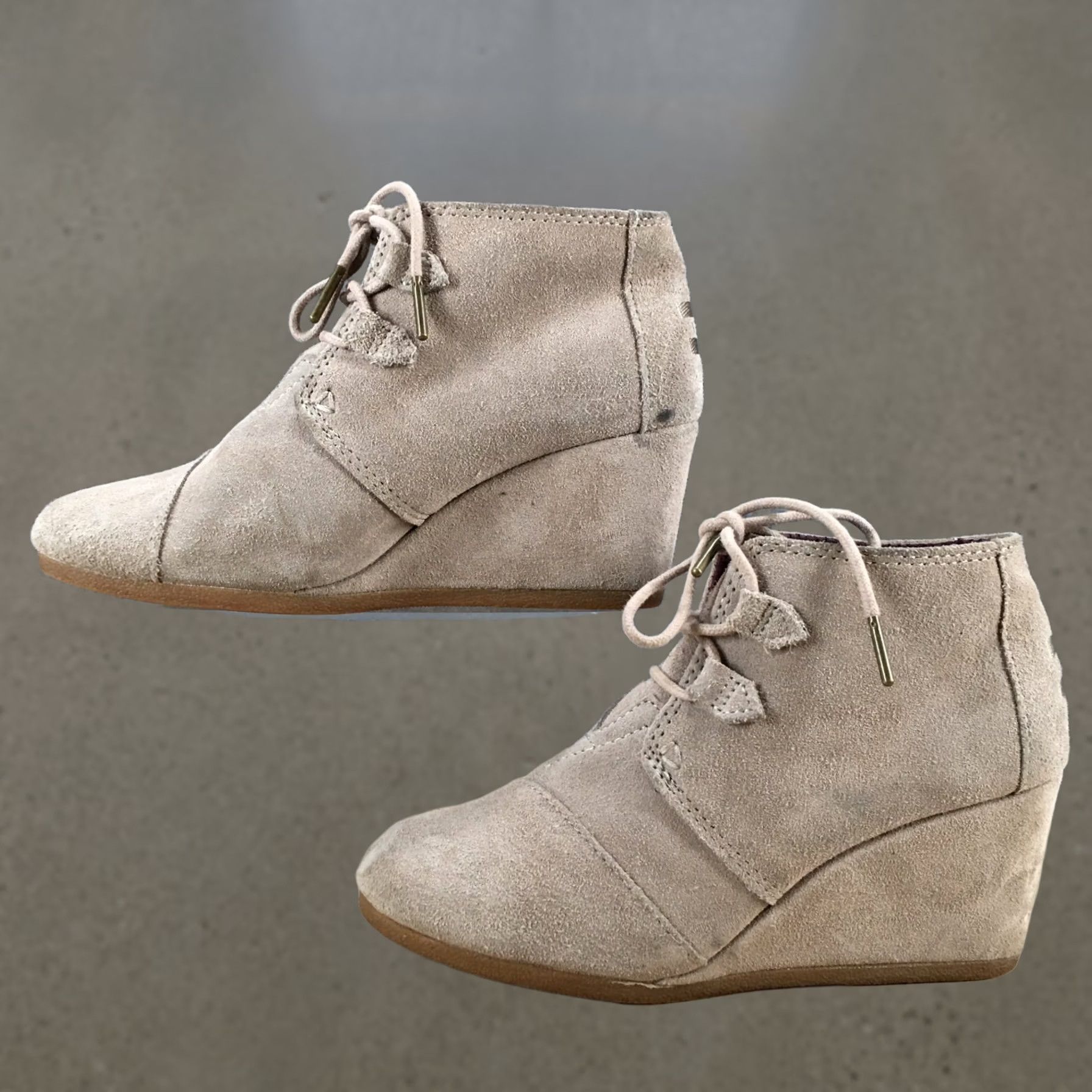 Toms TOMS Boots Women's 7 Wedge Desert Ankle Bootie Lace Up Brown Suede Comfort Casual Shoe Shoes Size US 7 / IT 37 - 1 Thumbnail
