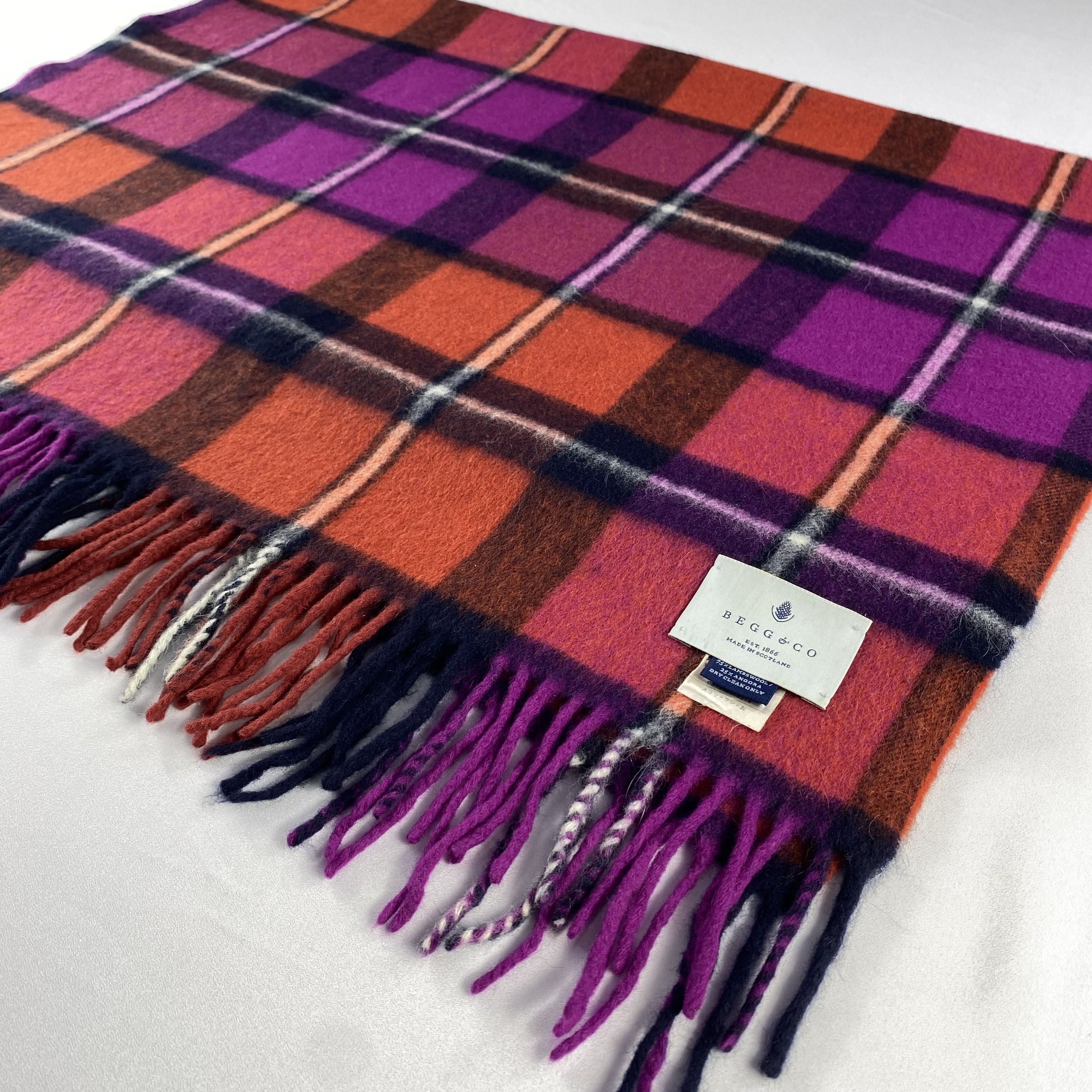 Begg x Co Begg Co Scarf Neck Wrap Wool Muffler Size ONE SIZE - 2 Thumbnail