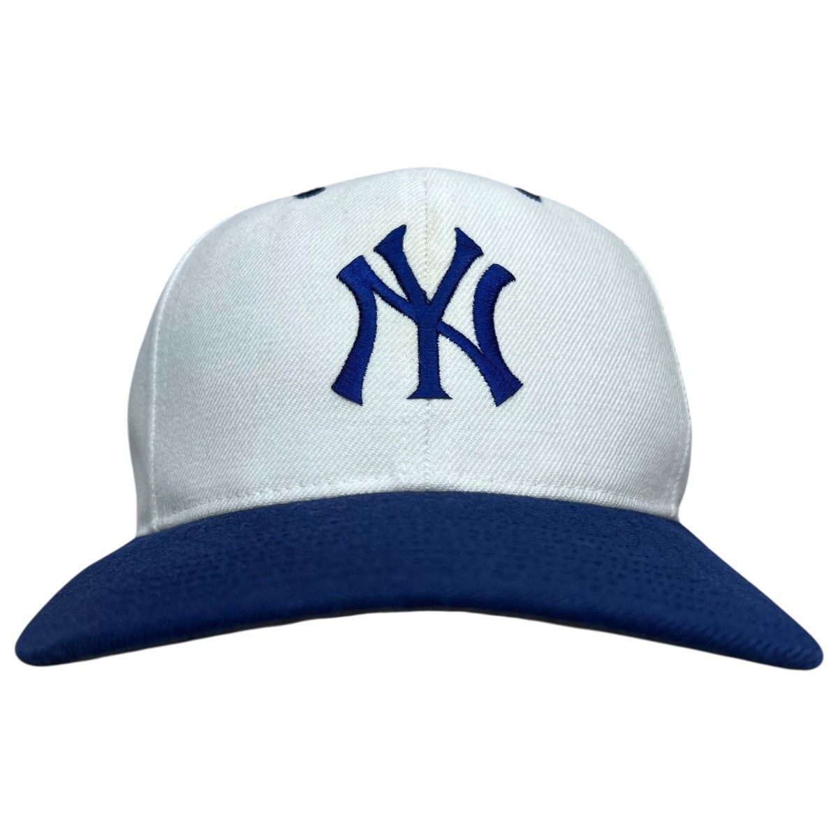 Twins 90s MLB New York Yankees Twins Two Tone Plain Logo Snapback Size ONE SIZE - 1 Thumbnail