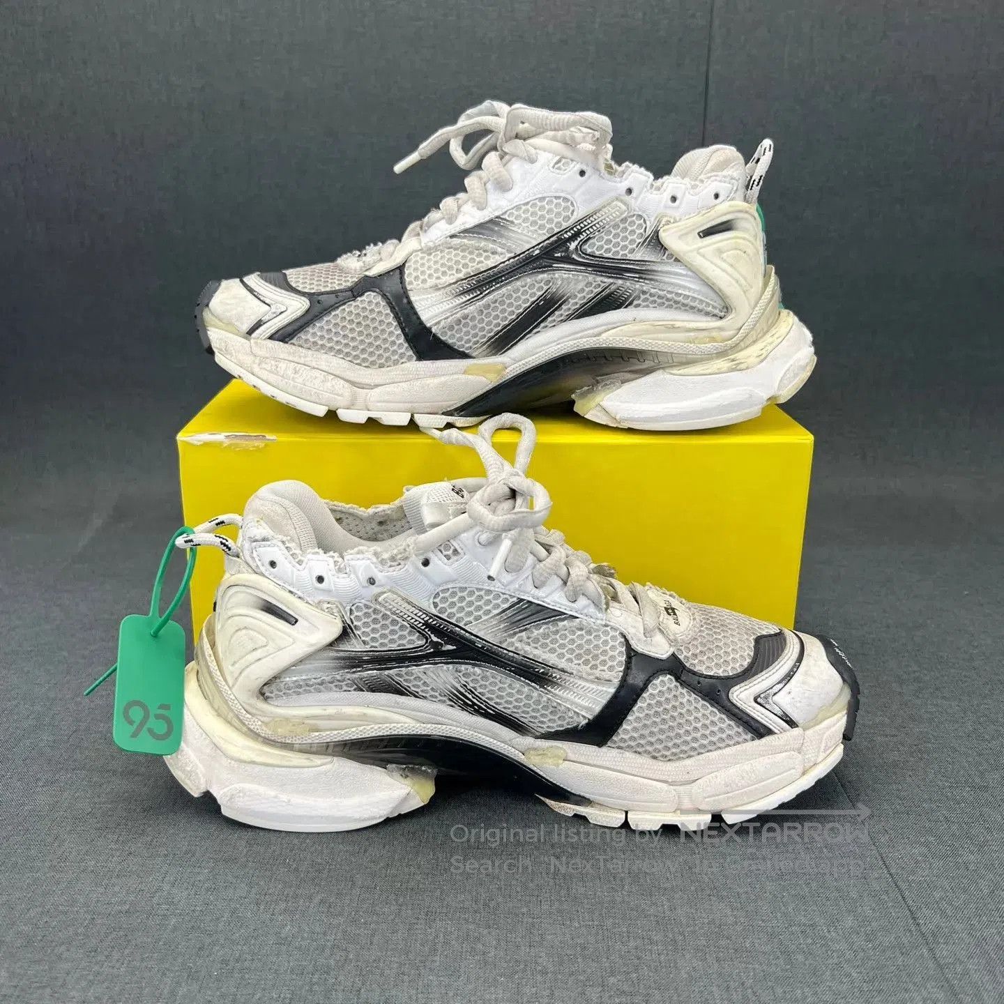 Balenciaga Multi Color Low Top Sneakers Size 9. Size US 9 / EU 42 - 3 Thumbnail