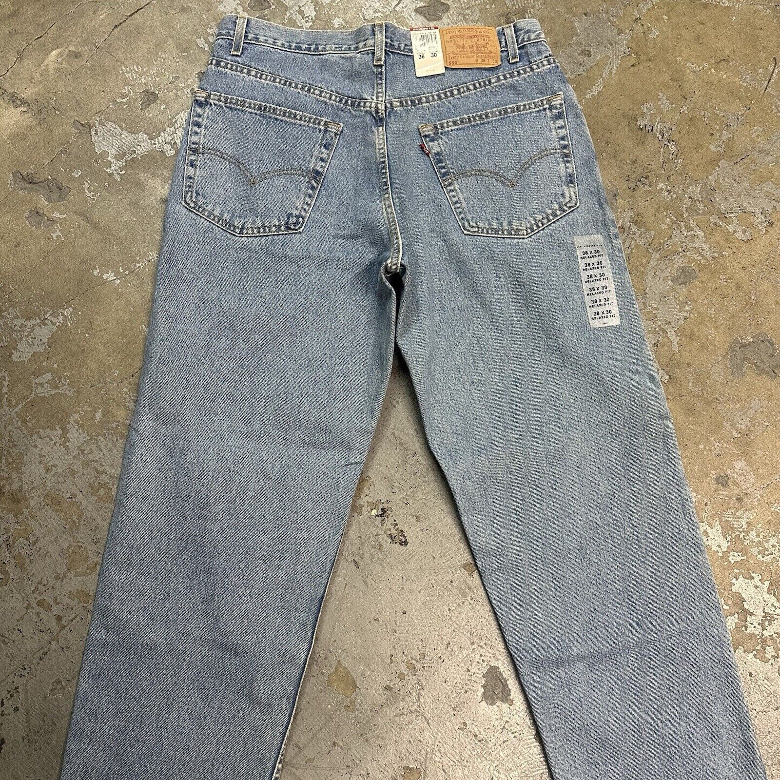 Levi's × Vintage NWT Vintage Levi’s 550 Relaxed Fit Denim Jeans 38x30 NEW Size US 38 / EU 54 - 5 Thumbnail