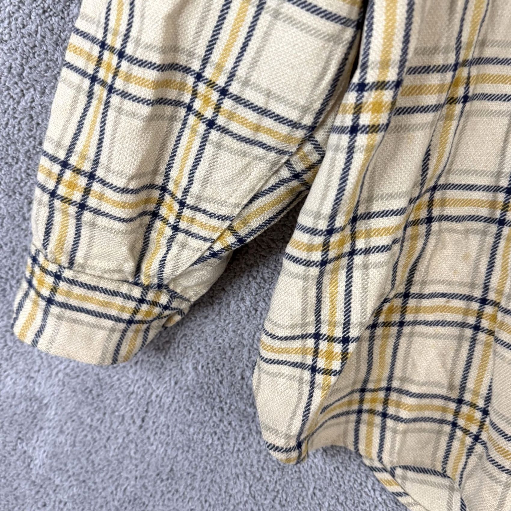 Pendleton VINTAGE Pendleton Shirt Mens XL Beige Plaid Wool Flannel Quilted Lined USA Size US XL / EU 56 / 4 - 2 Thumbnail