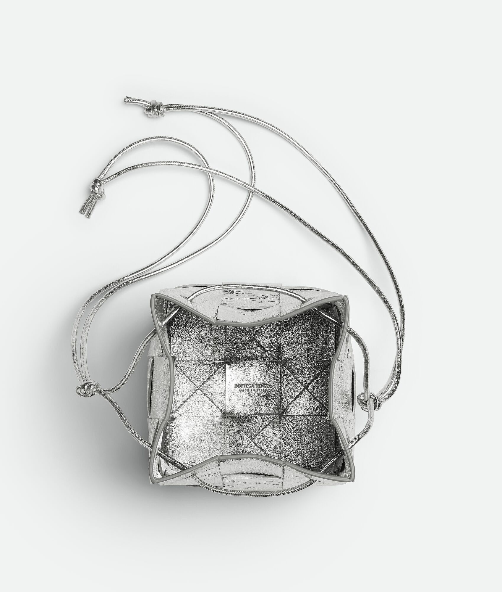 Bottega Veneta o1n1vont1124 Size: OS / Small Cassette Bucket Bag in Silver Size ONE SIZE - 3 Thumbnail