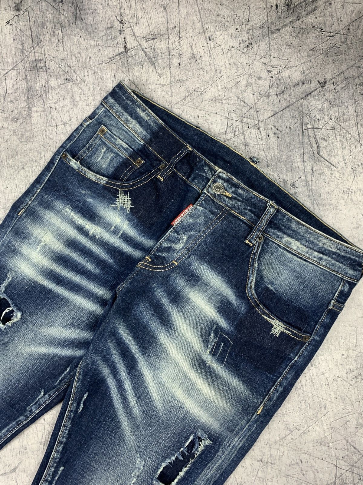 Dsquared2 Men’s Dsquared2 Distressed Skinny Luxury Jeans Size 48 Blue Size US 29 - 2 Thumbnail