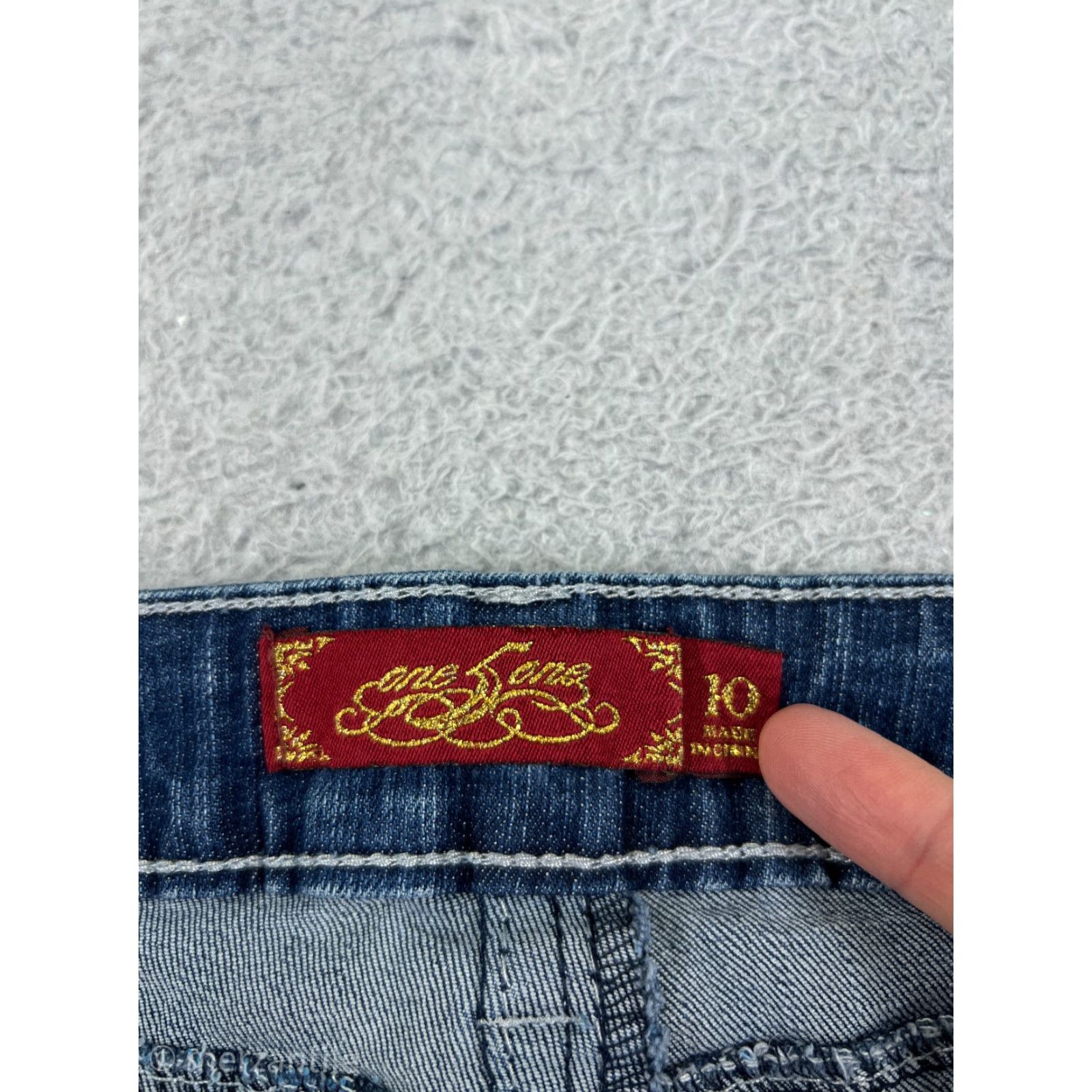 Vintage One 5 One Womens Jeans Capri 10 Blue Denim Embroidered Bling Cotton Blend Size 32" / US 10 / IT 46 - 4 Thumbnail