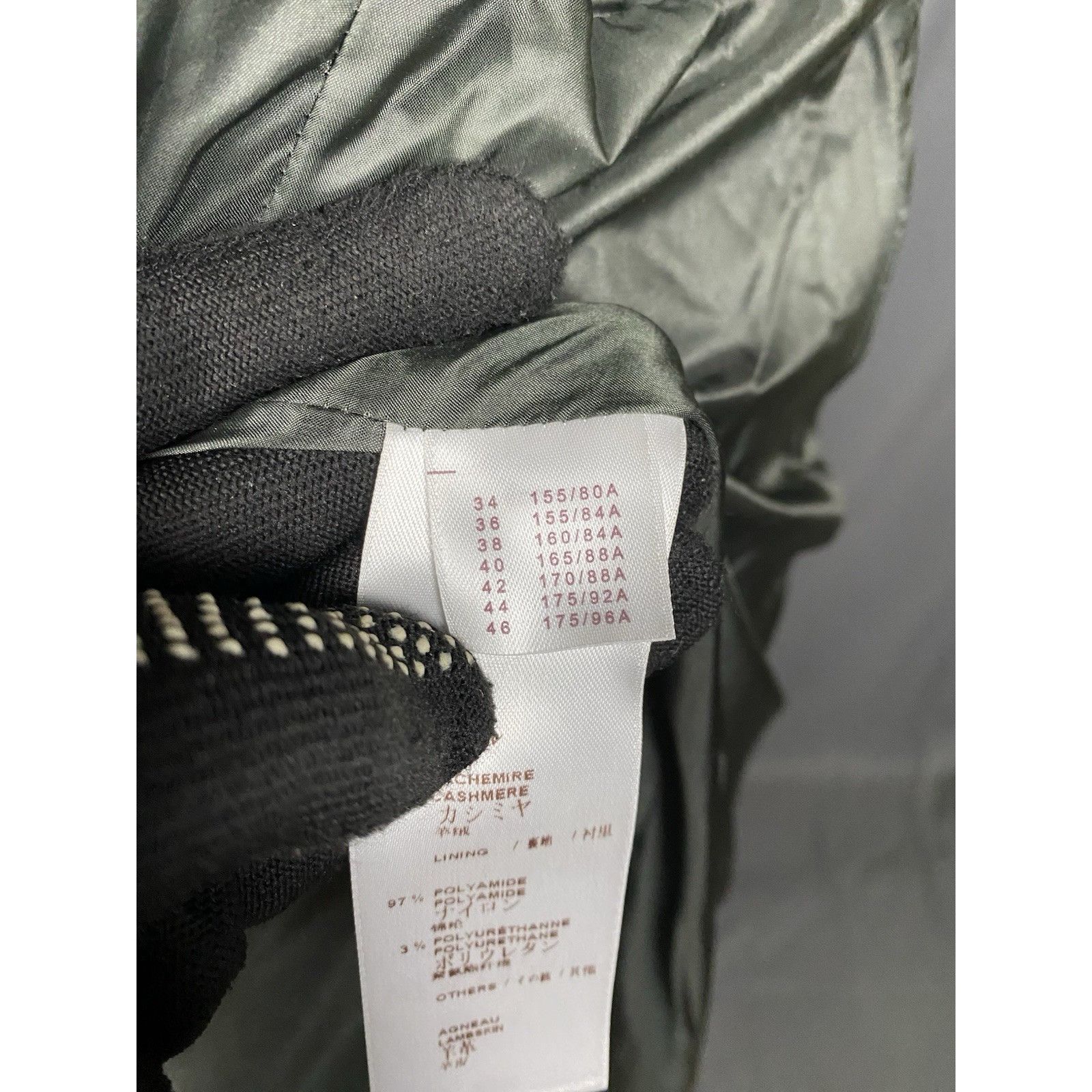 Louis Vuitton Louis Vuitton Green Tweed & Leather Trim Colarless Coat Size Size S / US 4 / IT 40 - 13 Thumbnail
