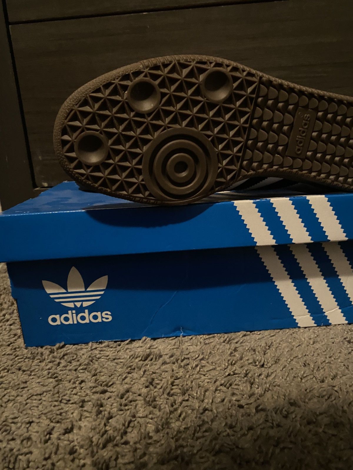 Adidas Adidas sambas. Size US 8 / EU 41 - 4 Thumbnail