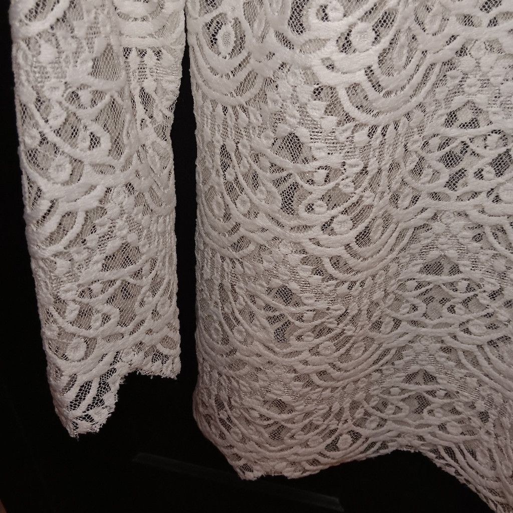 Other Altered State,womens off white Lace see thru top,S,nwot Size XS / US 0-2 / IT 36-38 - 4 Thumbnail
