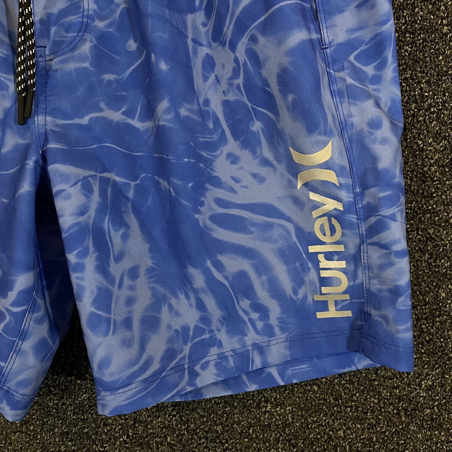 Hurley VINTAGE Hurley Shorts Mens Large Athletic Blue 8-Inch Inseam Water Drawstring Size US 33 - 3 Thumbnail