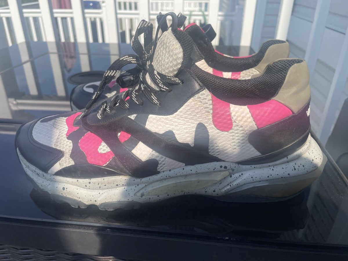 Valentino VALENTINO CAMO OVERLAYED BOUNCE SNEAKER Size US 10 / EU 43 - 1 Thumbnail