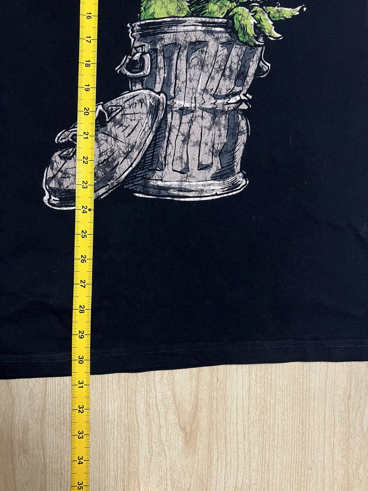 Other Sesame Street Oscar The Grouch CANT Graphic Tee Size US XL / EU 56 / 4 - 6 Thumbnail
