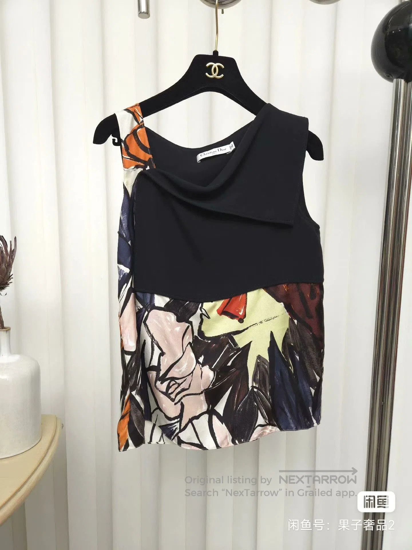 Dior designer floral top by Dior. Size US M / EU 48-50 / 2 - 2 Thumbnail