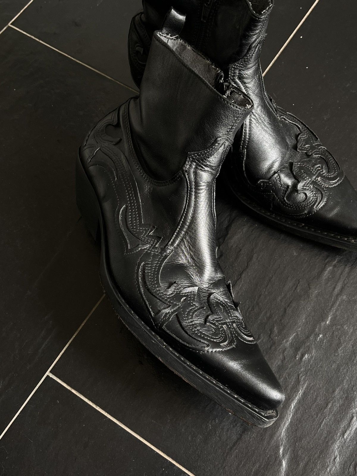 Other Leather Western Boots Vintage Style Cowboy Ankle Boots Size US 8.5 / EU 41-42 - 1 Thumbnail