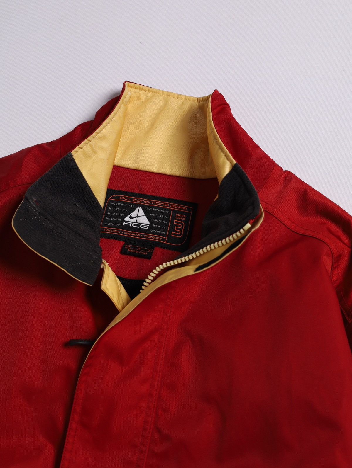 Nike ACG Nike ACG Red Jacket Vintage Windbreaker Size US M / EU 48-50 / 2 - 4 Thumbnail