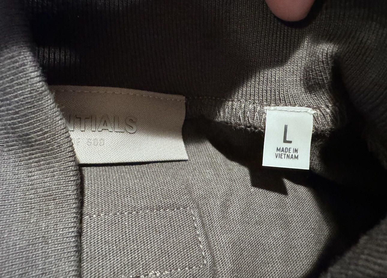 Essentials × Fear of God Fear of God x Essentials - SS23 Off Black-Long Sleeve Shirt Size US L / EU 52-54 / 3 - 4 Thumbnail