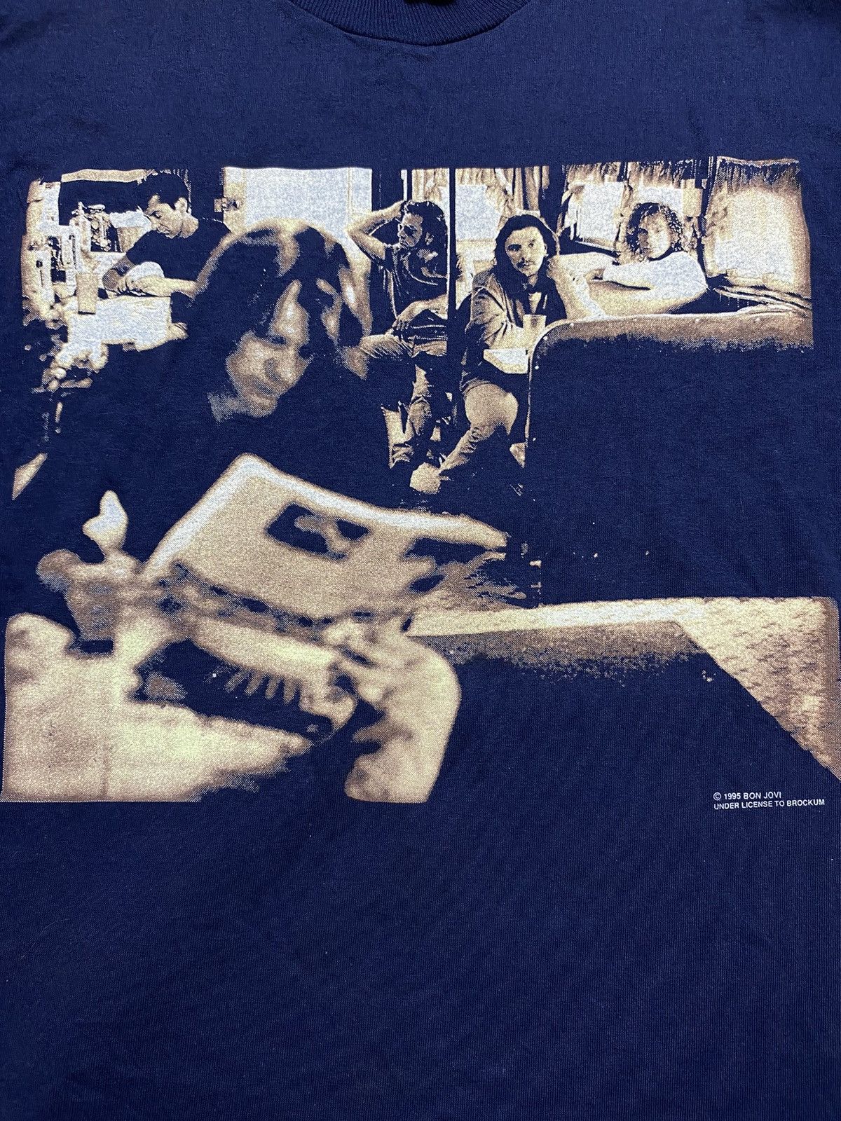 Bon Jovi Bon jovi vintage rare 90s longsleeve tee navy rock grunge Size US XL / EU 56 / 4 - 2 Thumbnail