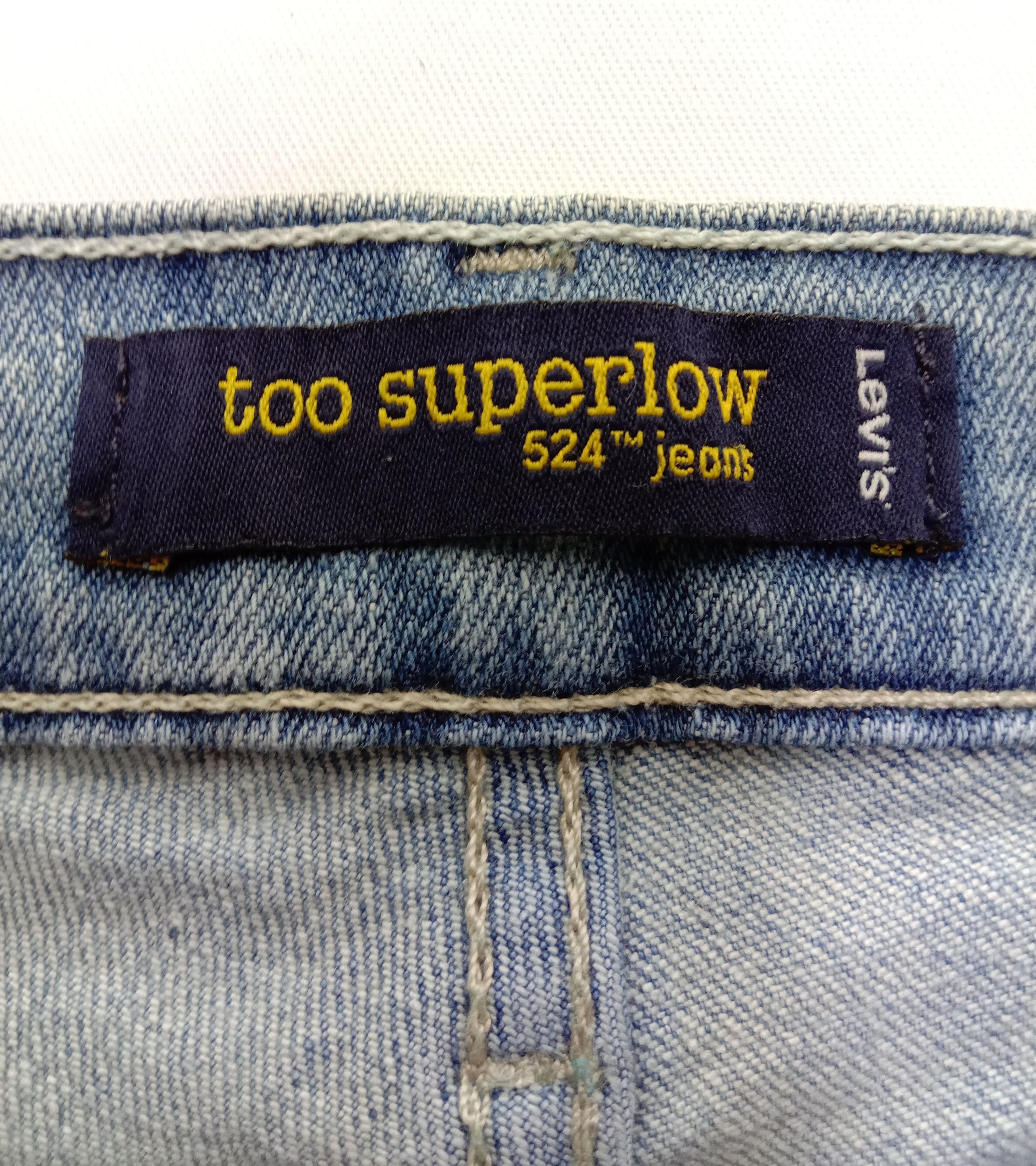 Levi's Vintage Levi's 524 Flare Jeans Faded Blue Denim Size 30" / US 8 / IT 44 - 12 Thumbnail