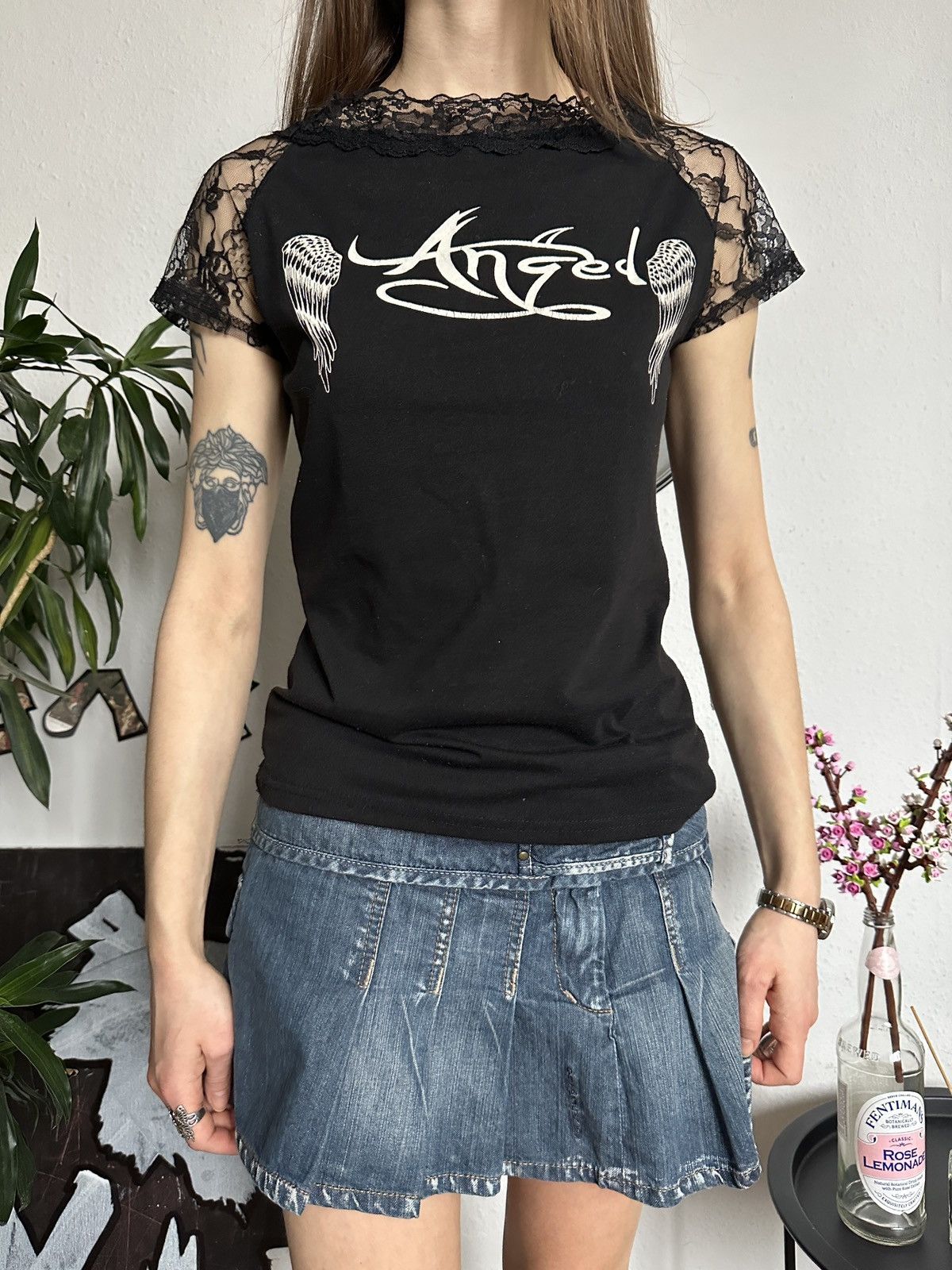 Affliction Punky Sexy Lace Angel Wings Printed Cut out T-Shirt Size ONE SIZE - 1 Thumbnail