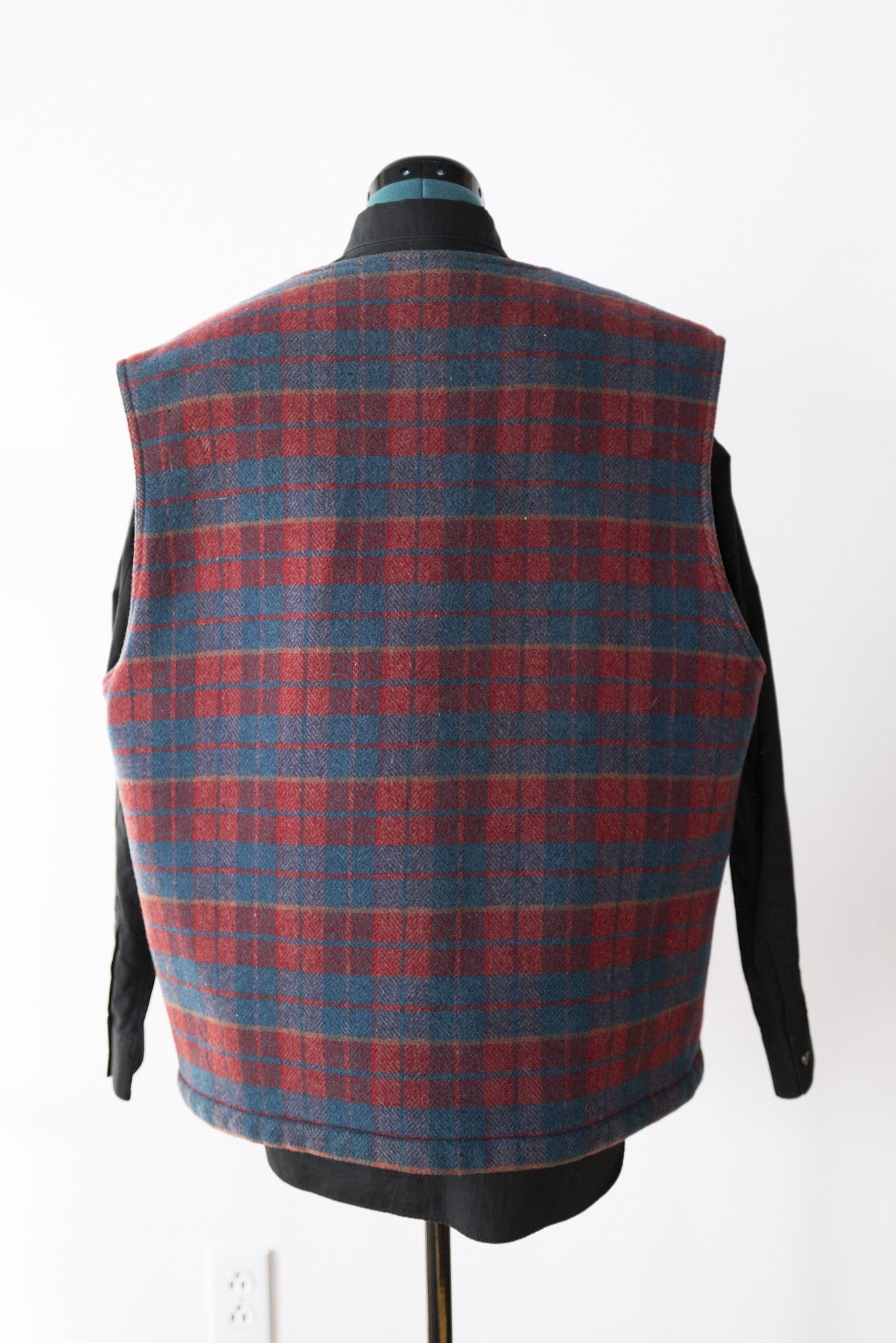 C.P. Company VINTAGE C.P. COMPANY WOOL PLAID VEST SZ. 54 MASSIMO OSTI Size US L / EU 52-54 / 3 - 6 Thumbnail