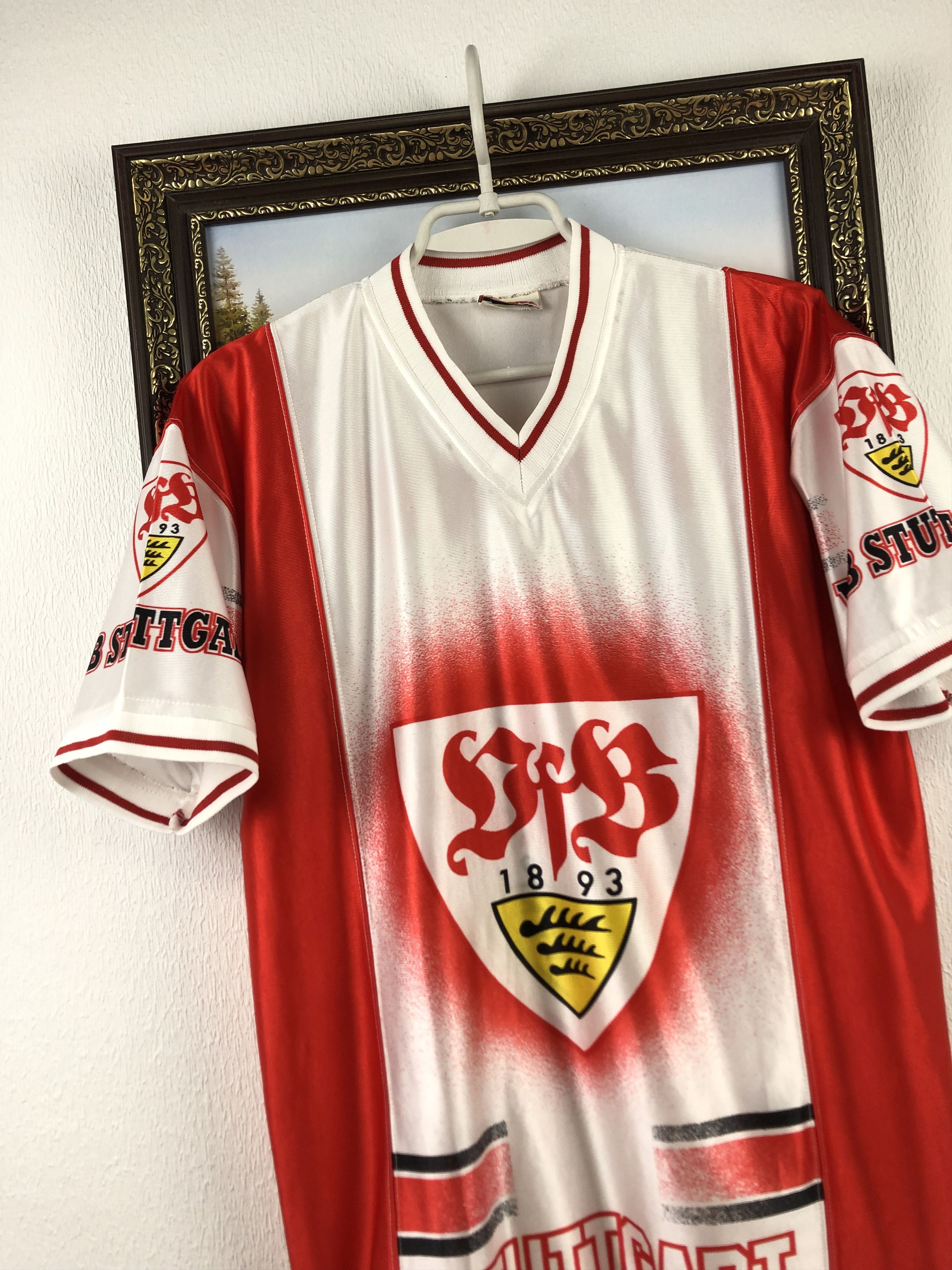 Vintage Vintage VfB Stuttgart Football Shirt Nutmeg Soccer Jersey Size US S / EU 44-46 / 1 - 3 Thumbnail