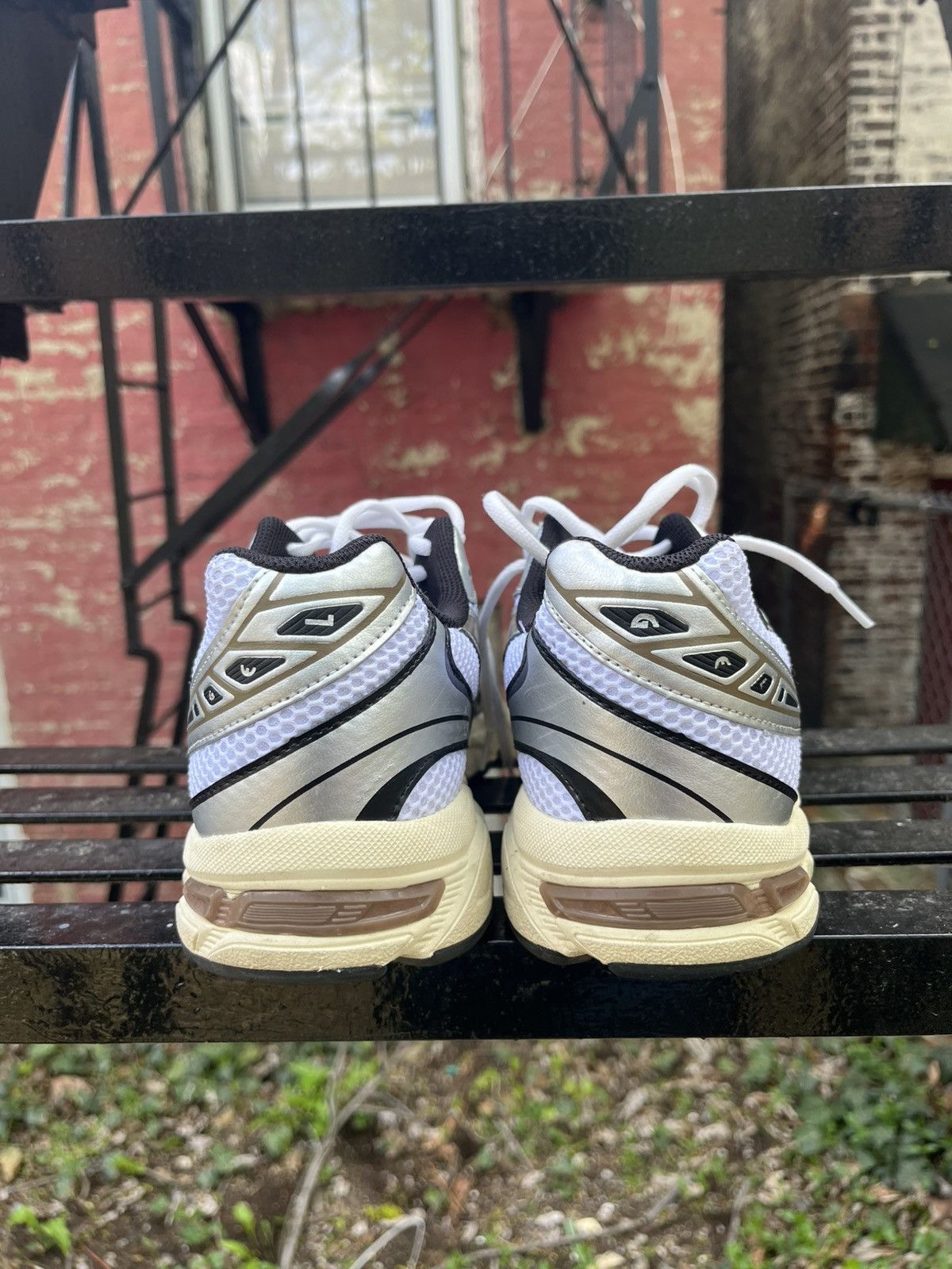 Asics Asic Gel-1130 (White/Clay Canyon) Size US 10.5 / EU 43-44 - 6 Thumbnail