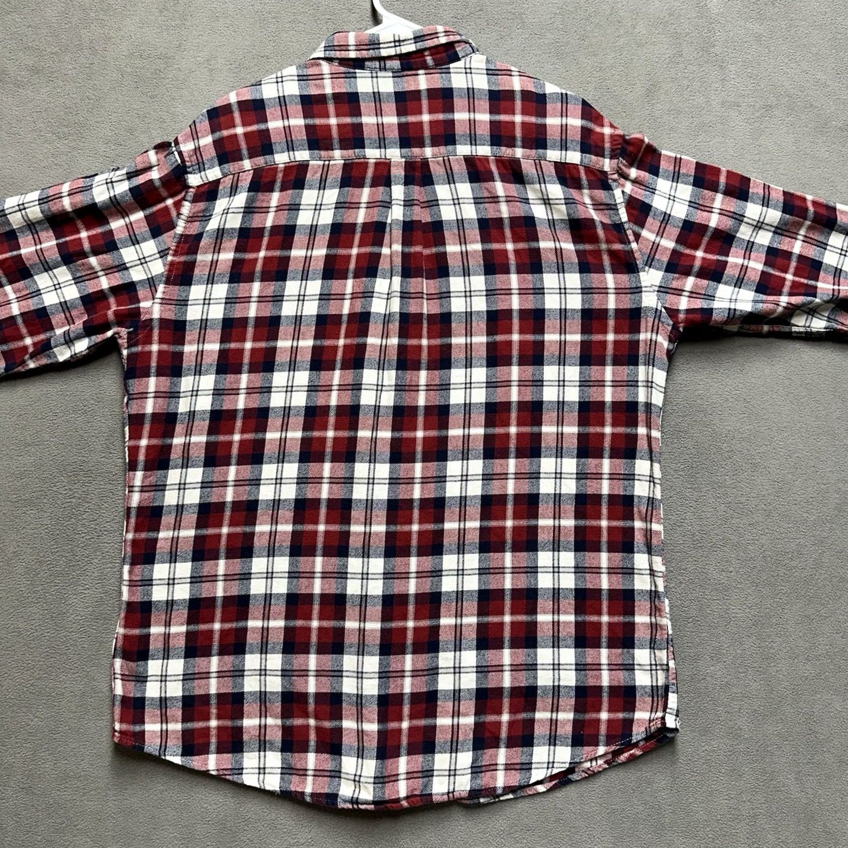 Croft & Barrow Croft & Barrow Shirt Mens Large Red White Blue Plaid Flannel Button Down EUC Size US L / EU 52-54 / 3 - 2 Thumbnail