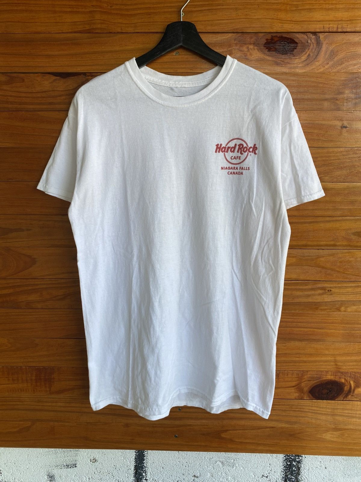 Hard Rock Cafe Vintage Hard Rock Cafe Niagara Falls Canada White T-Shirt Size US M / EU 48-50 / 2 - 9 Thumbnail
