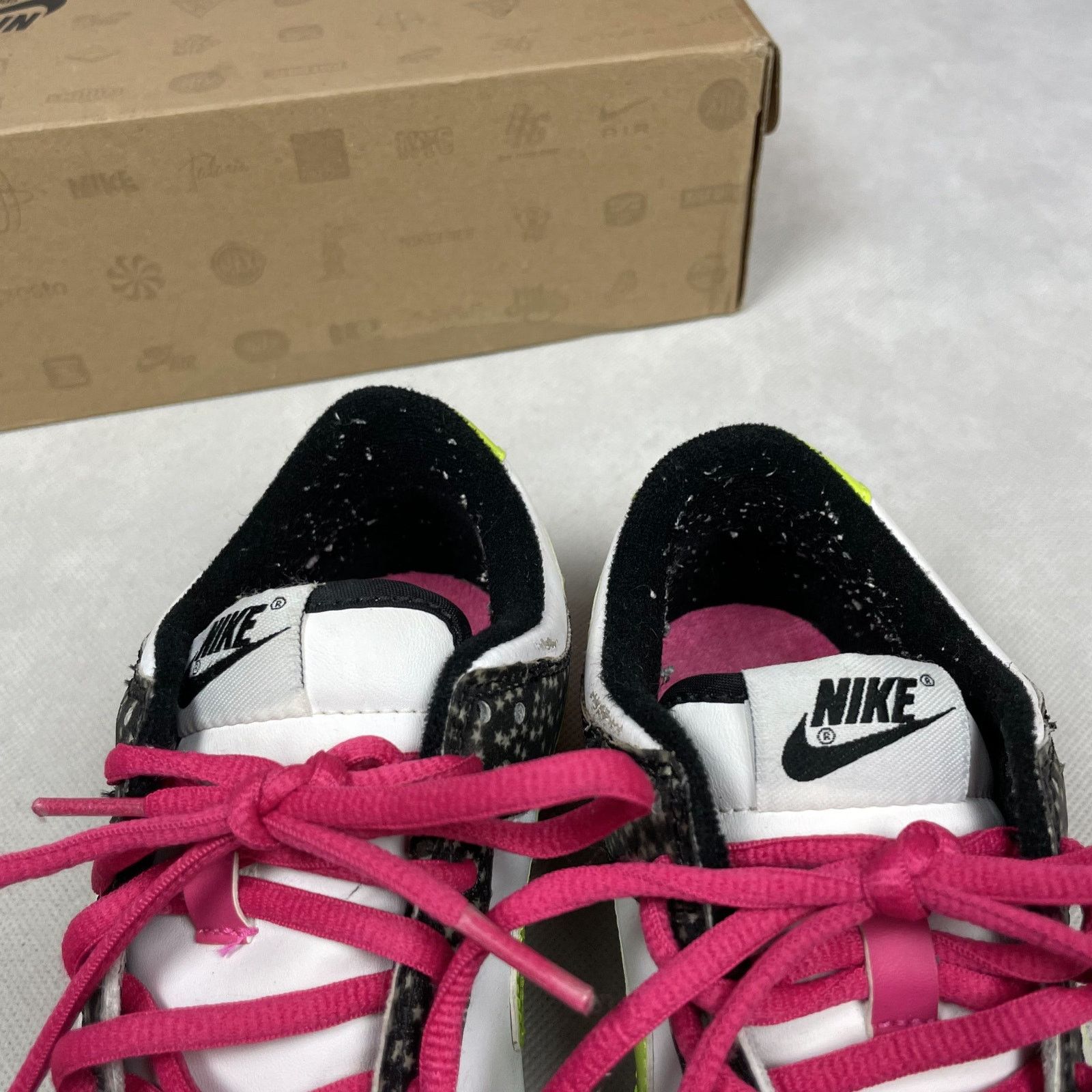 Nike Nike Dunk Low GS 309601-174 White/Black Shoes 6Y Size US 6 / EU 39 - 14 Thumbnail