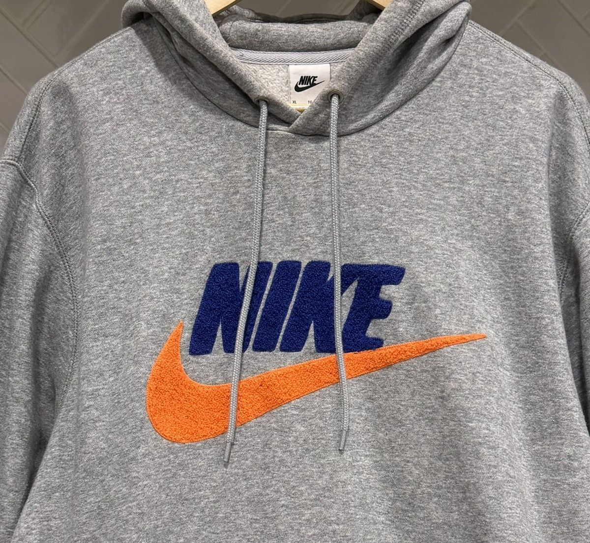 Nike Nike Club Fleece Logo Pullover Hoodie Sweatshirt Gray Mens Size US XL / EU 56 / 4 - 3 Thumbnail