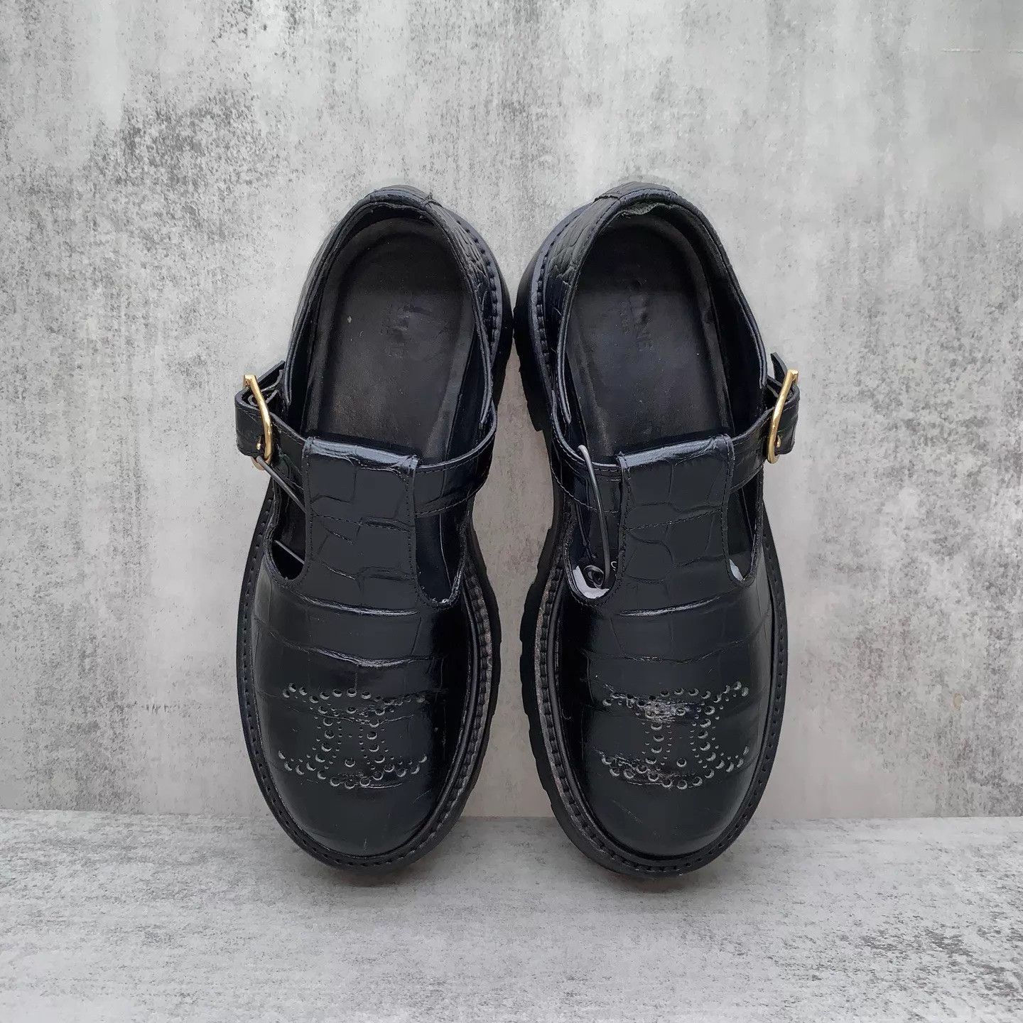 Celine Celine Croc Embossed Thick Sole Mary Jane Loafer/Derby 36 Size US 5.5 / IT 35.5 - 6 Thumbnail