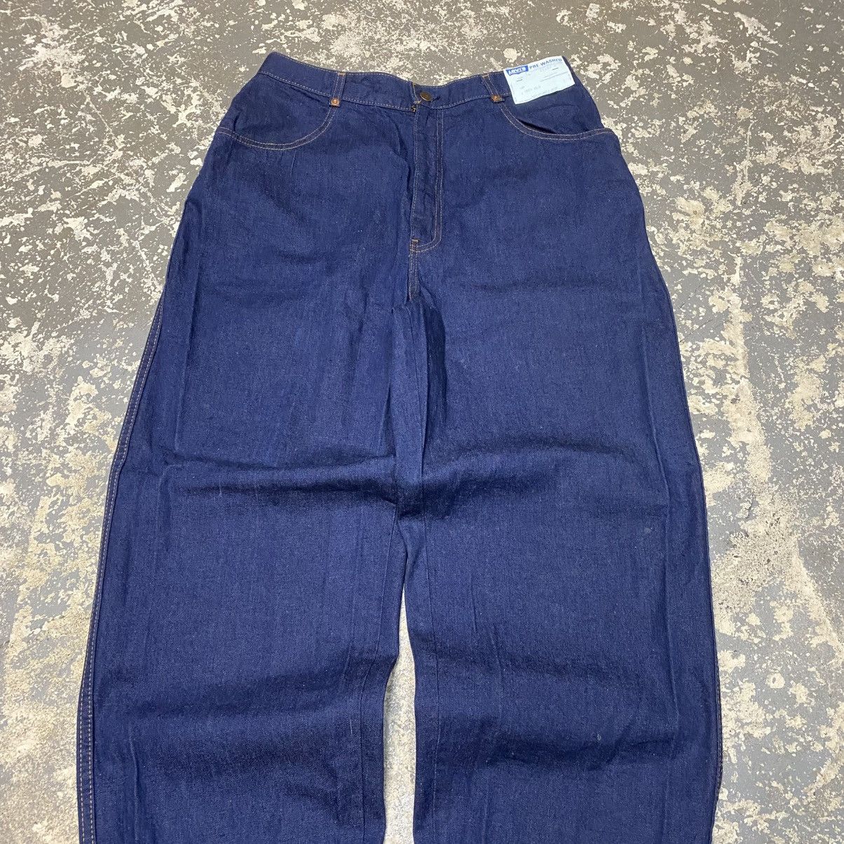Levi's × Vintage Vintage Levi’s Womenswear 609 Denim Jeans USA NWT 1977 Size US 30 / EU 46 - 14 Thumbnail