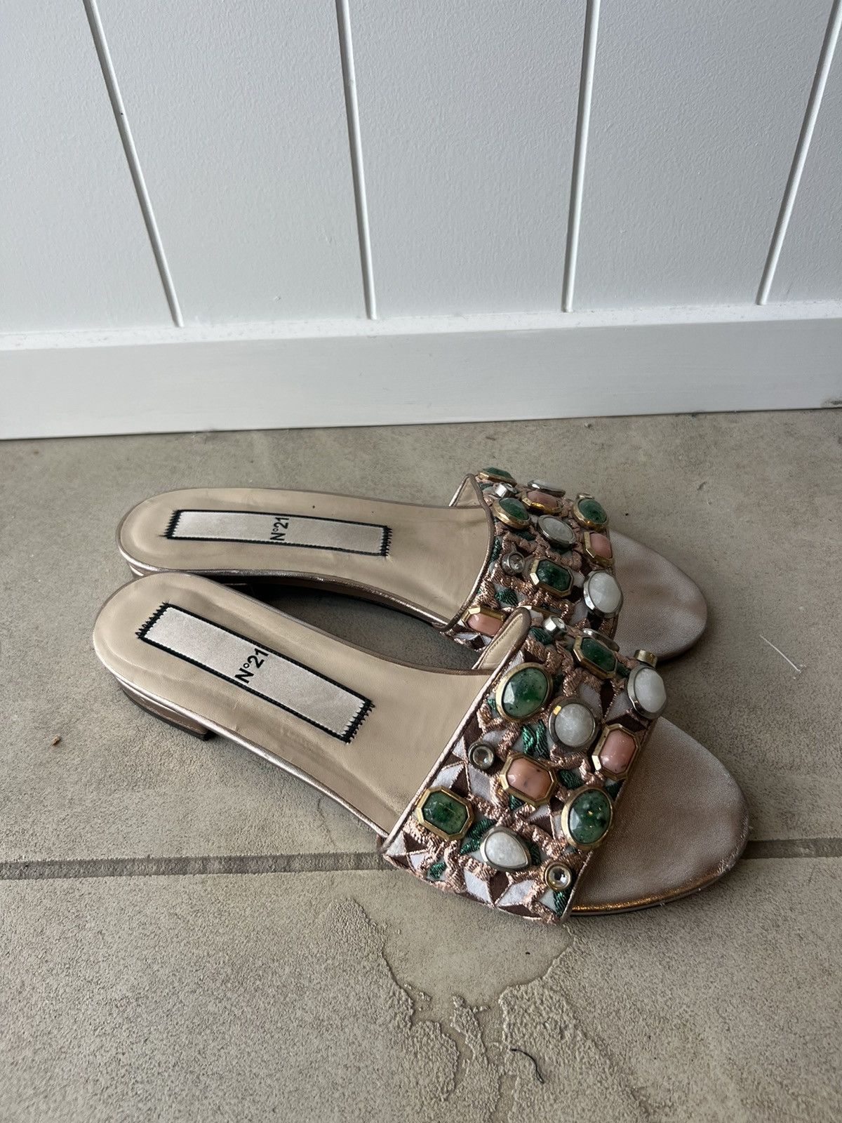 No. 21 No. 21 Numéro Ventuno Jewel Sandals Made in Italy Size 41 Size US 11 / IT 41 - 4 Thumbnail