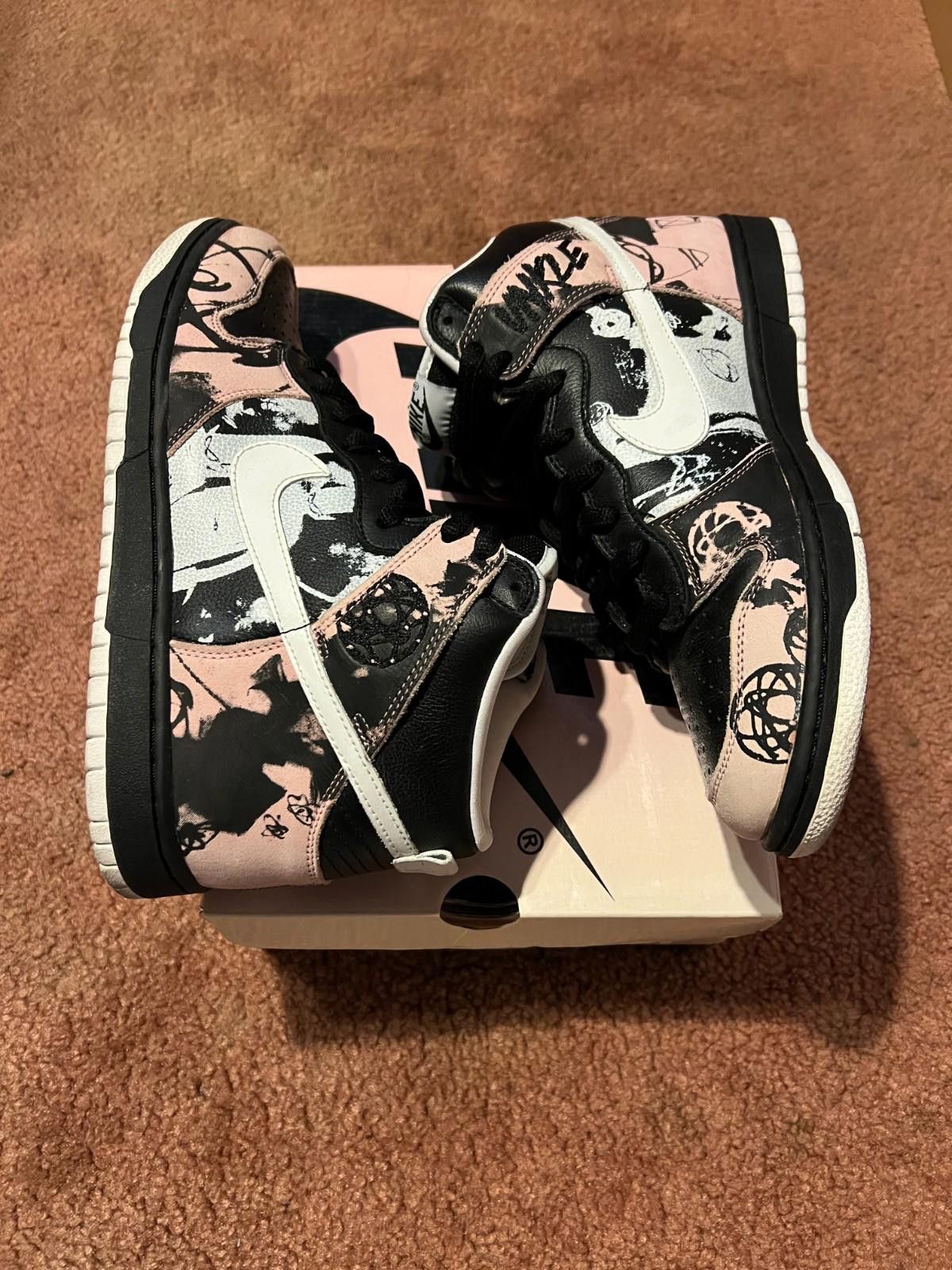Nike 2004 Nike SB Dunk High Pro UNKLE Dunkle Futura 305050-013 Size US 10.5 / EU 43-44 - 10 Thumbnail