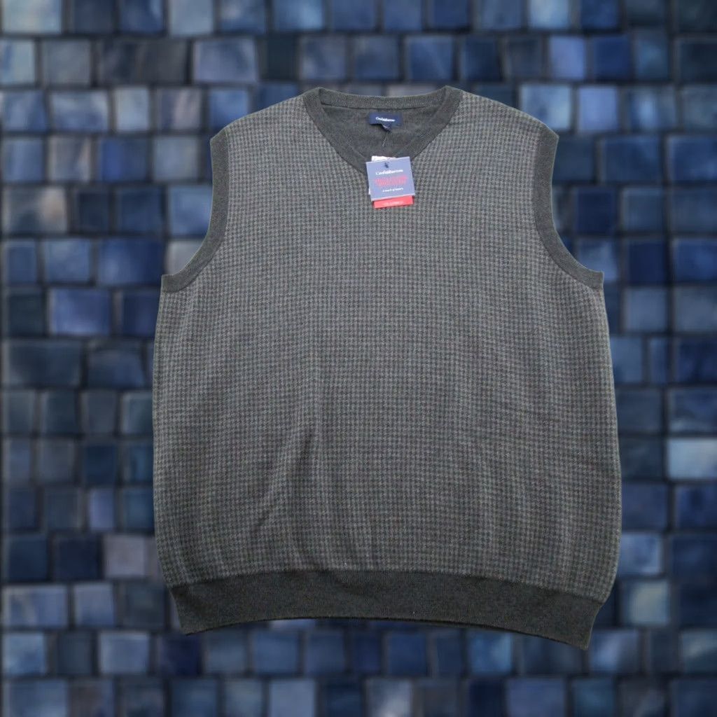 Croft & Barrow Croft & Barrow Signature V-Neck Sweater Vest Mens 2XL Houndstooth Gray Cotton Knit Vest Slim Non-Printed NEW Size US XXL / EU 58 / 5 - 1 Thumbnail