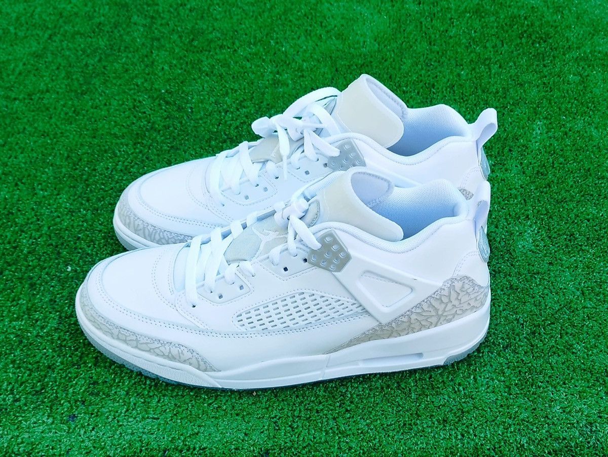Jordan Brand Shoes Jordan 4 Retro. Size US 11 / EU 44 - 3 Thumbnail
