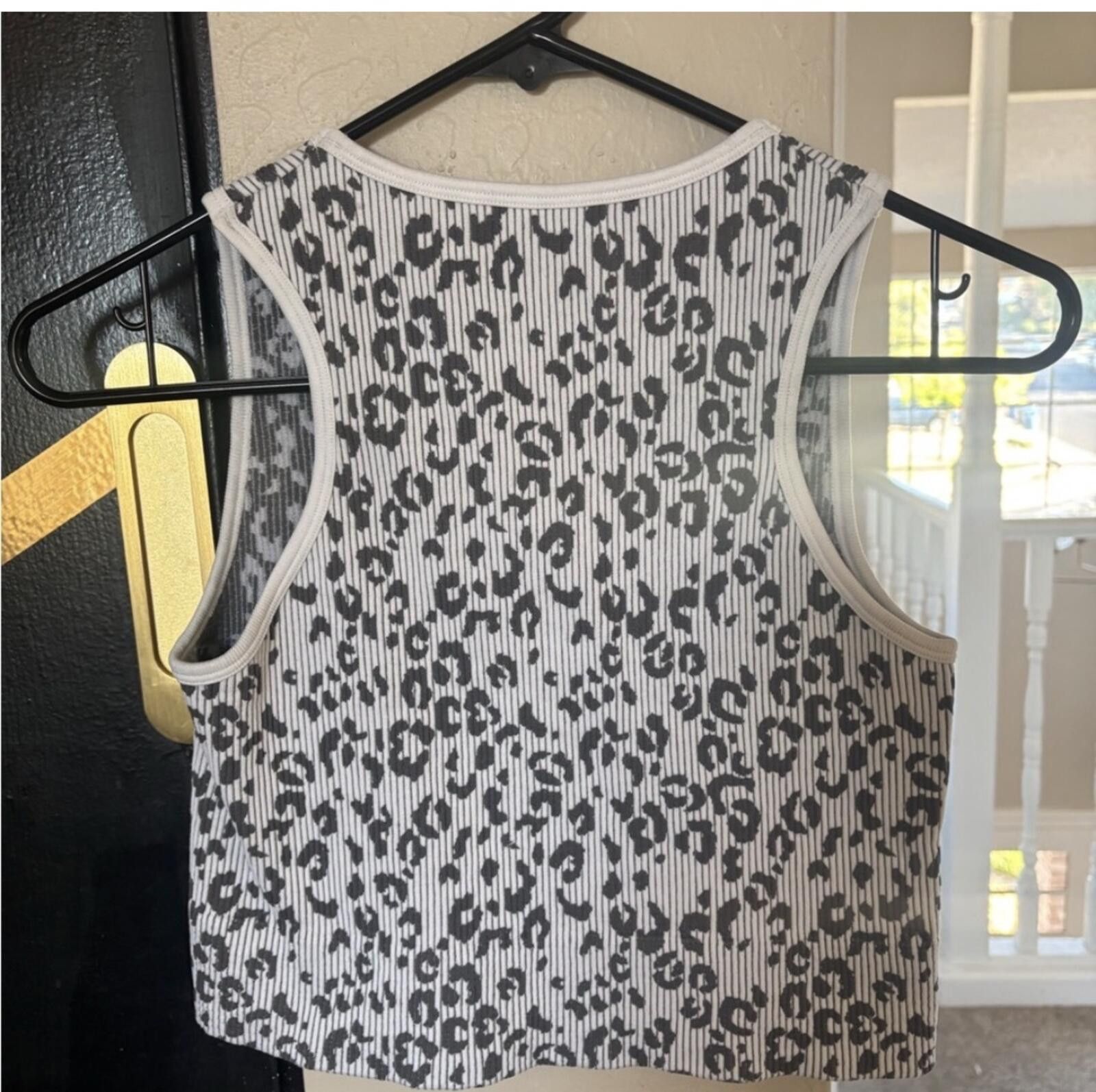 Aran Isles Knitwear (Aura) Leopard Print Sleeveless Top Size M / US 6-8 / IT 42-44 - 4 Thumbnail