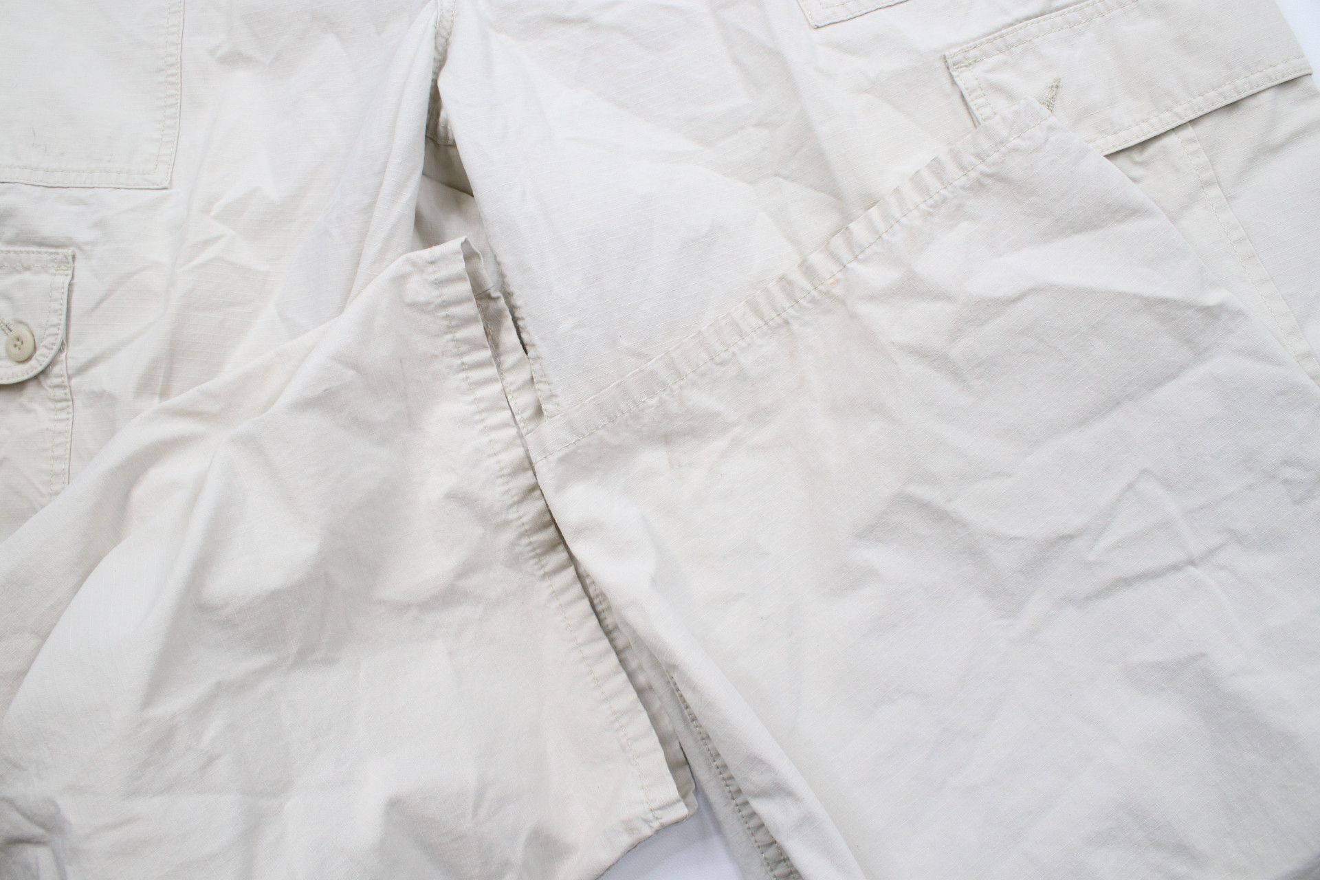 Levi's × Vintage Vintage 90s Levis Silvertab Wide Leg Cargo Pants Beige Size 40 - 7 Thumbnail