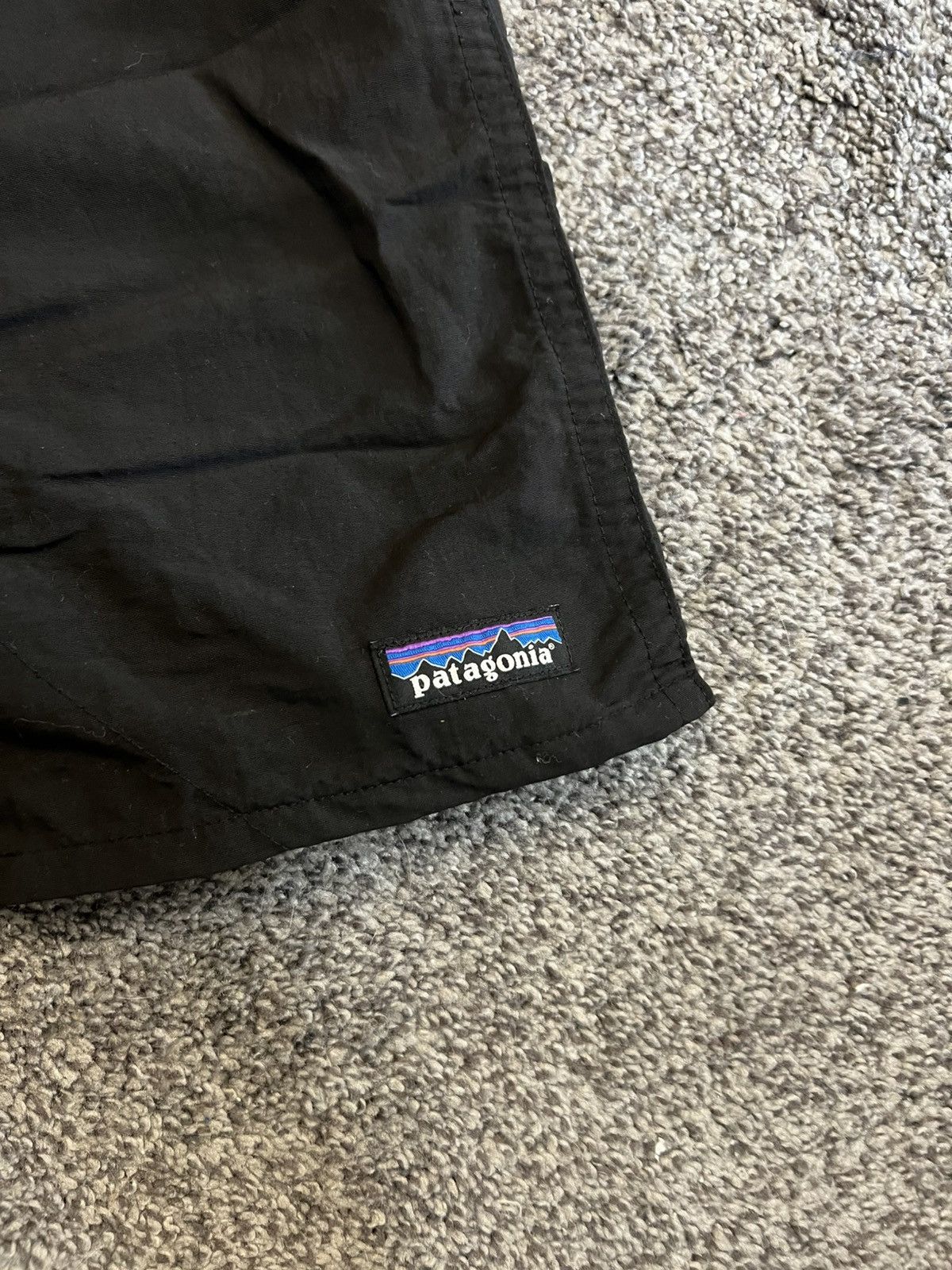 Patagonia Men’s Patagonia 5inch Baggies Shorts Black Size US 31 - 2 Thumbnail