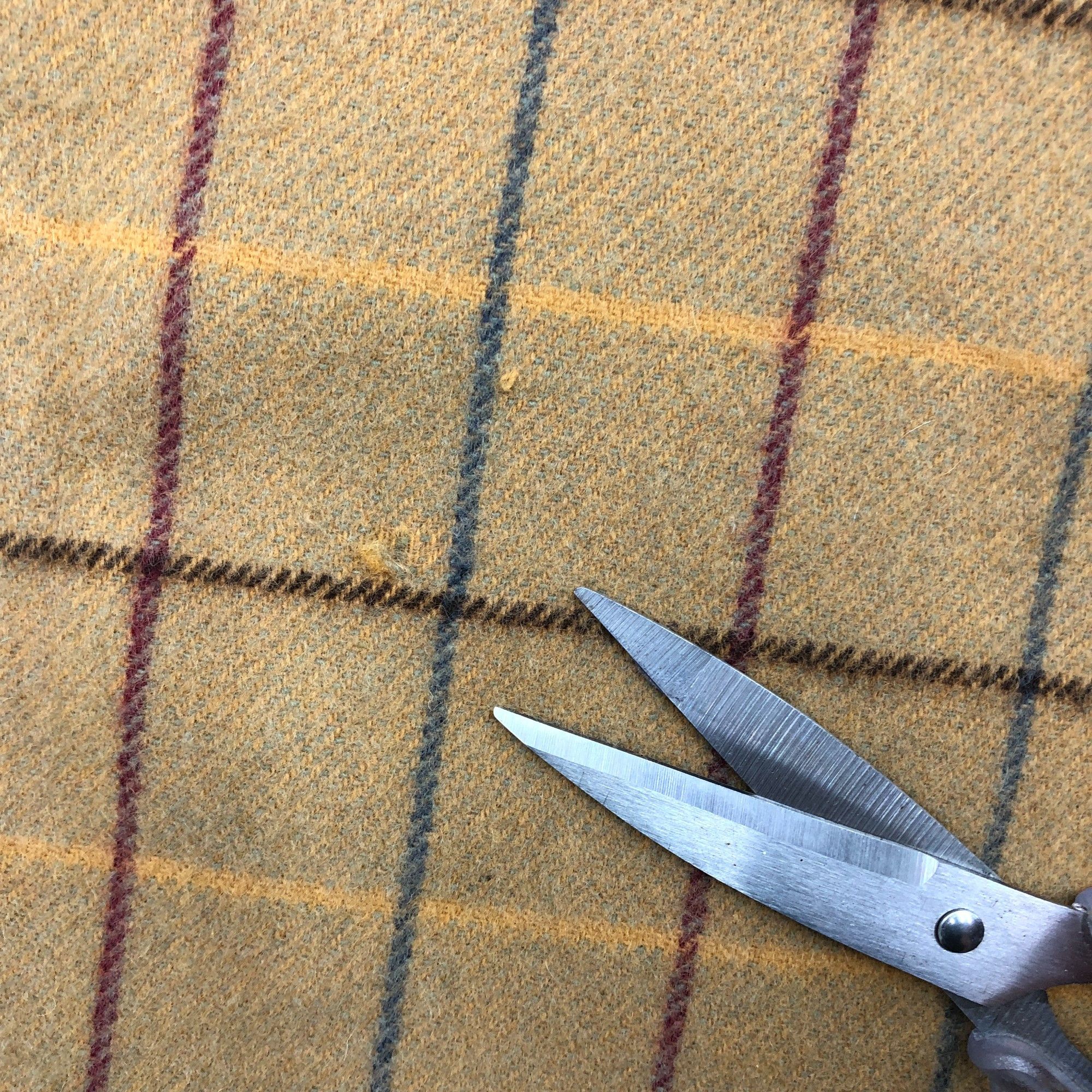 Burberry Vintage Burberry Scarf Muffler Wool Cashmere Scarves. Size ONE SIZE - 9 Thumbnail