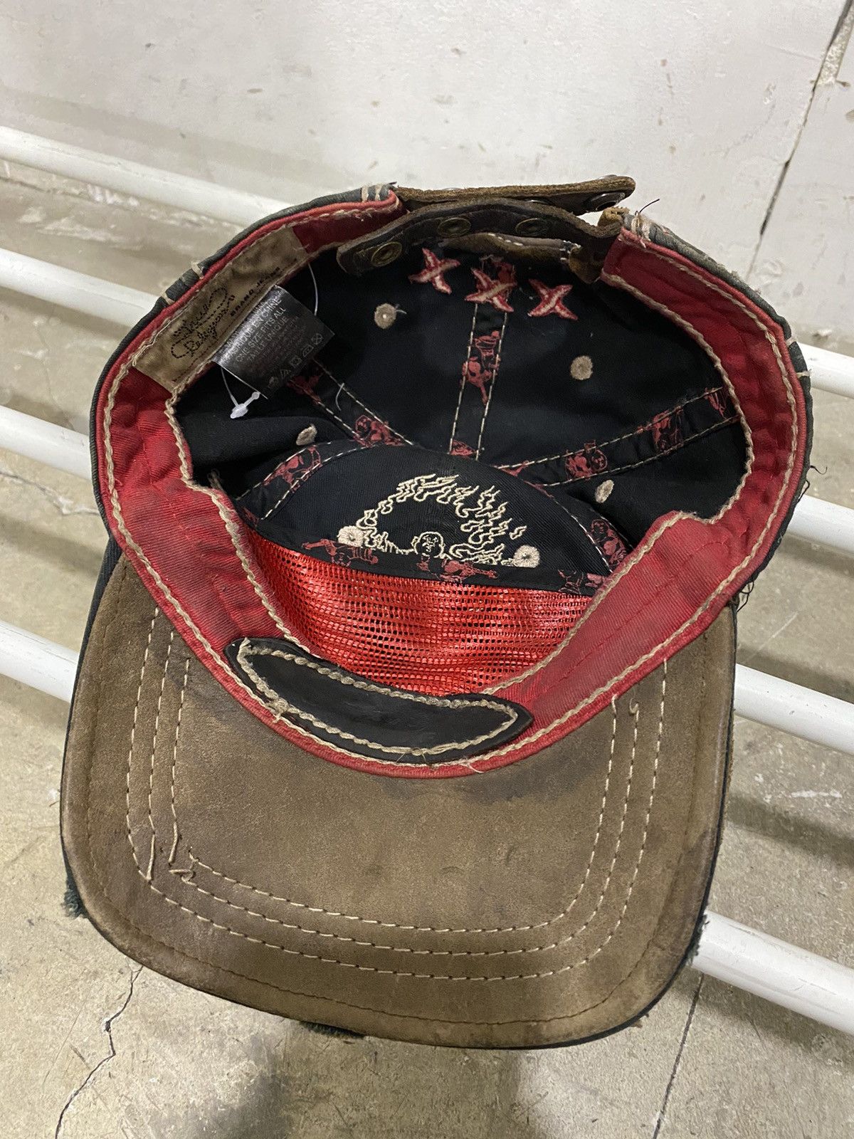 True Religion Vintage True Religion Distressed Plaid Cap Size ONE SIZE - 3 Thumbnail